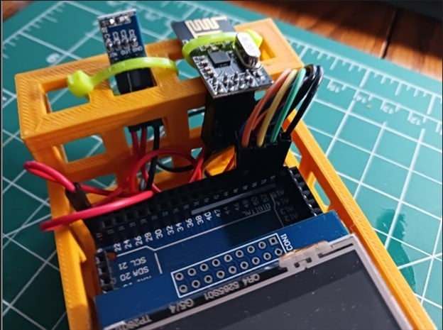 RF24 Remote With TFT LCD Touchscreen 3d model
