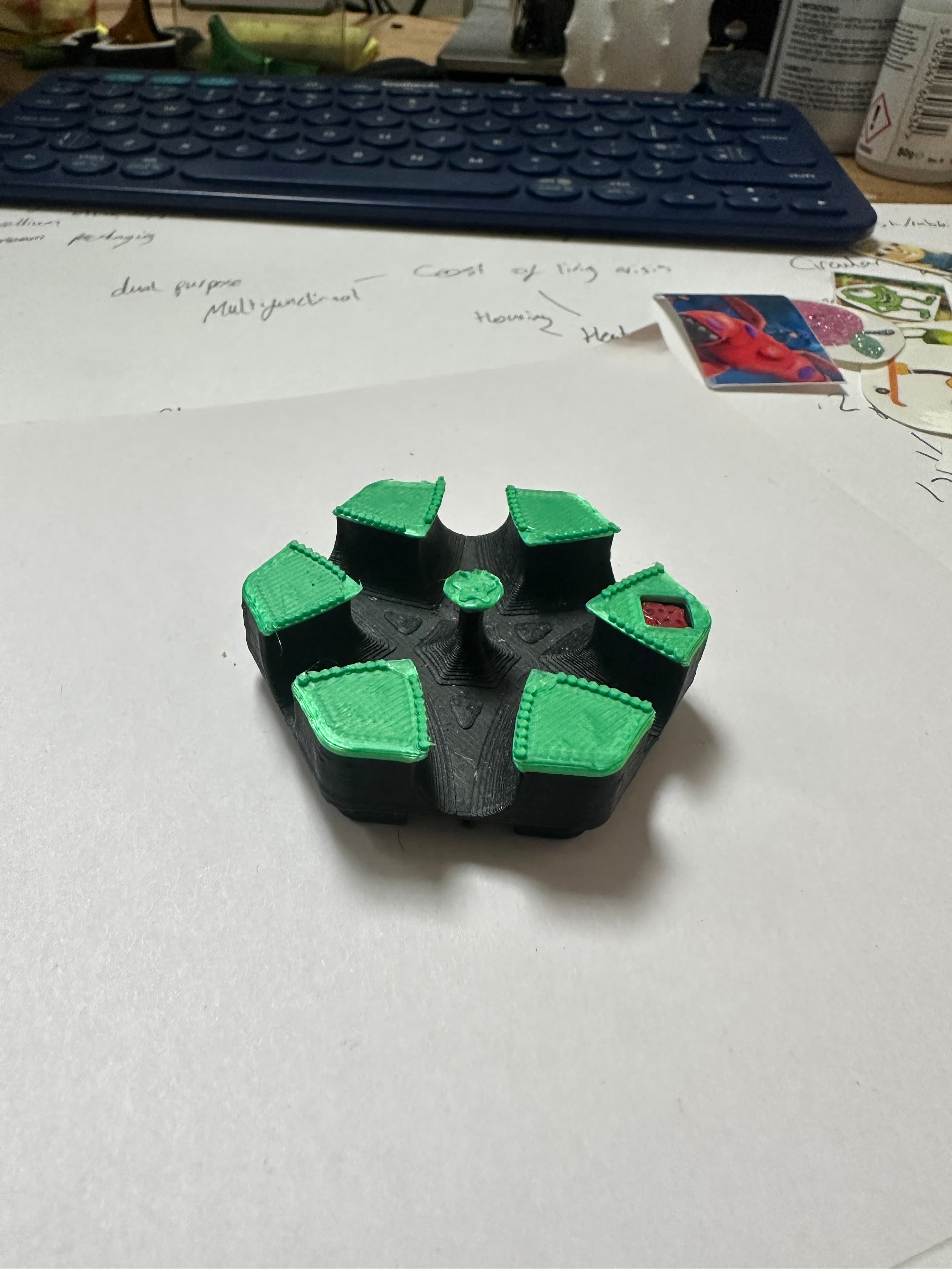 Hextraction Newton effect Tile 3d model