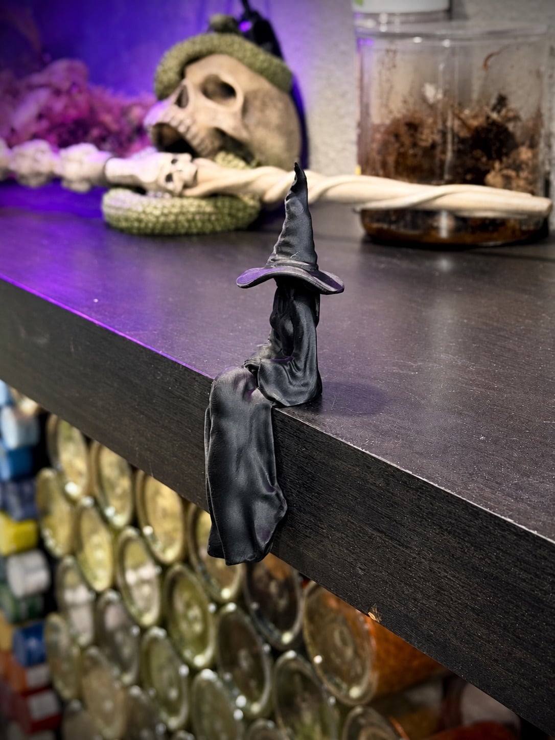 Witch shelf sitter 3d model
