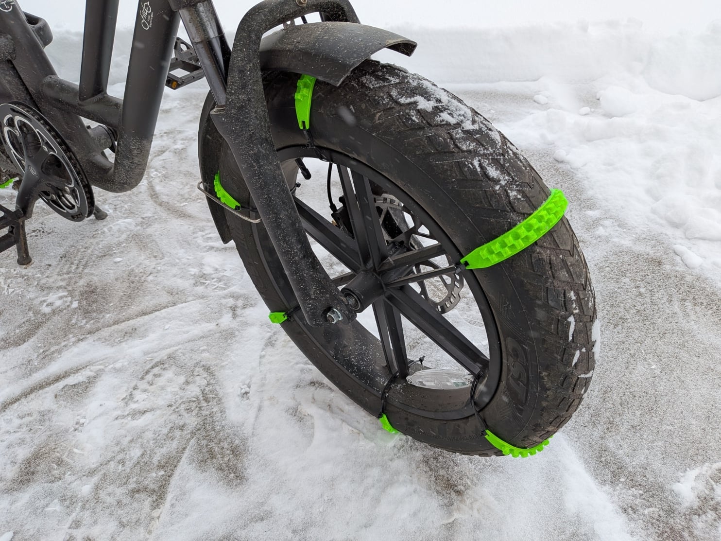 Bike Tire Tread Strap 3d model