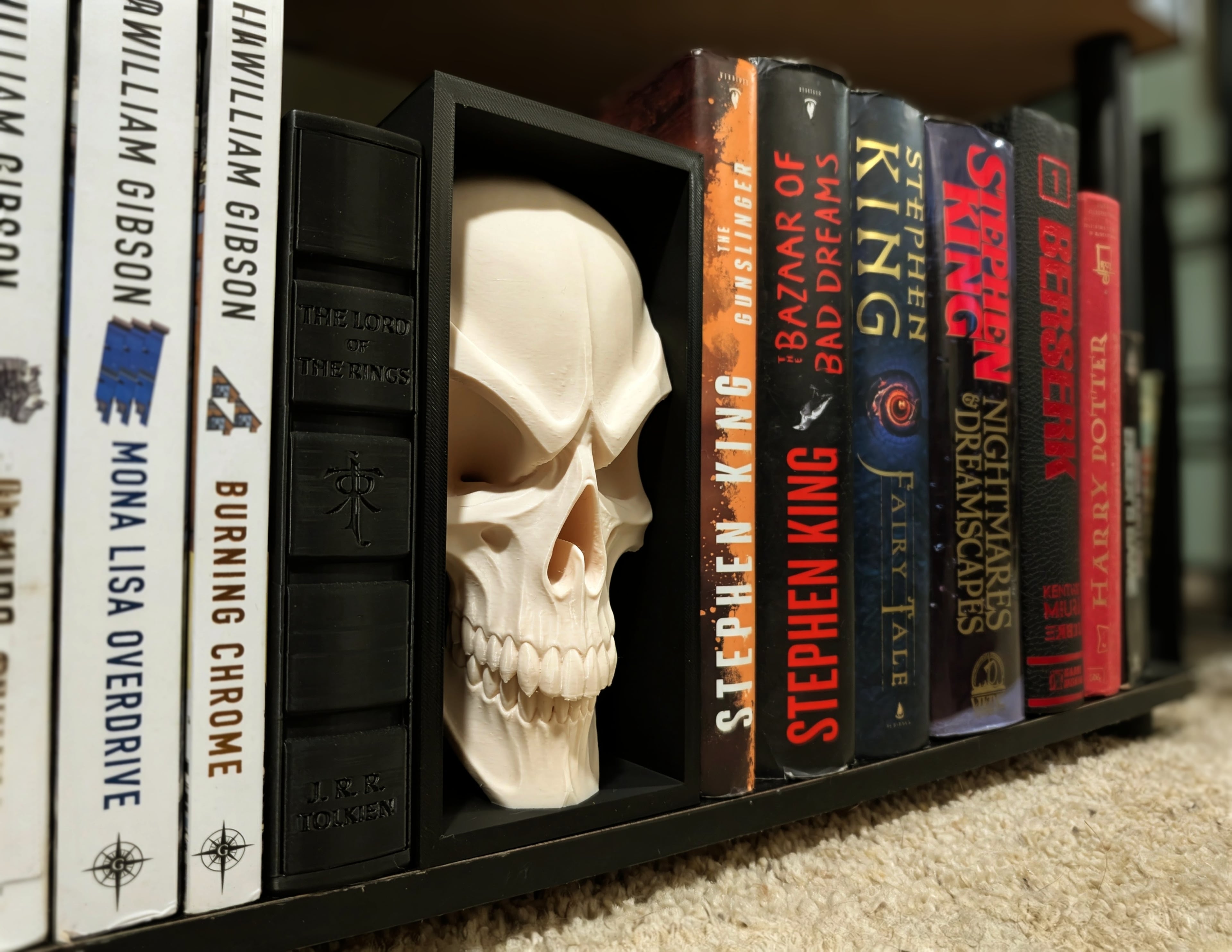 Base.Gothic Skull Book Nook 3d model