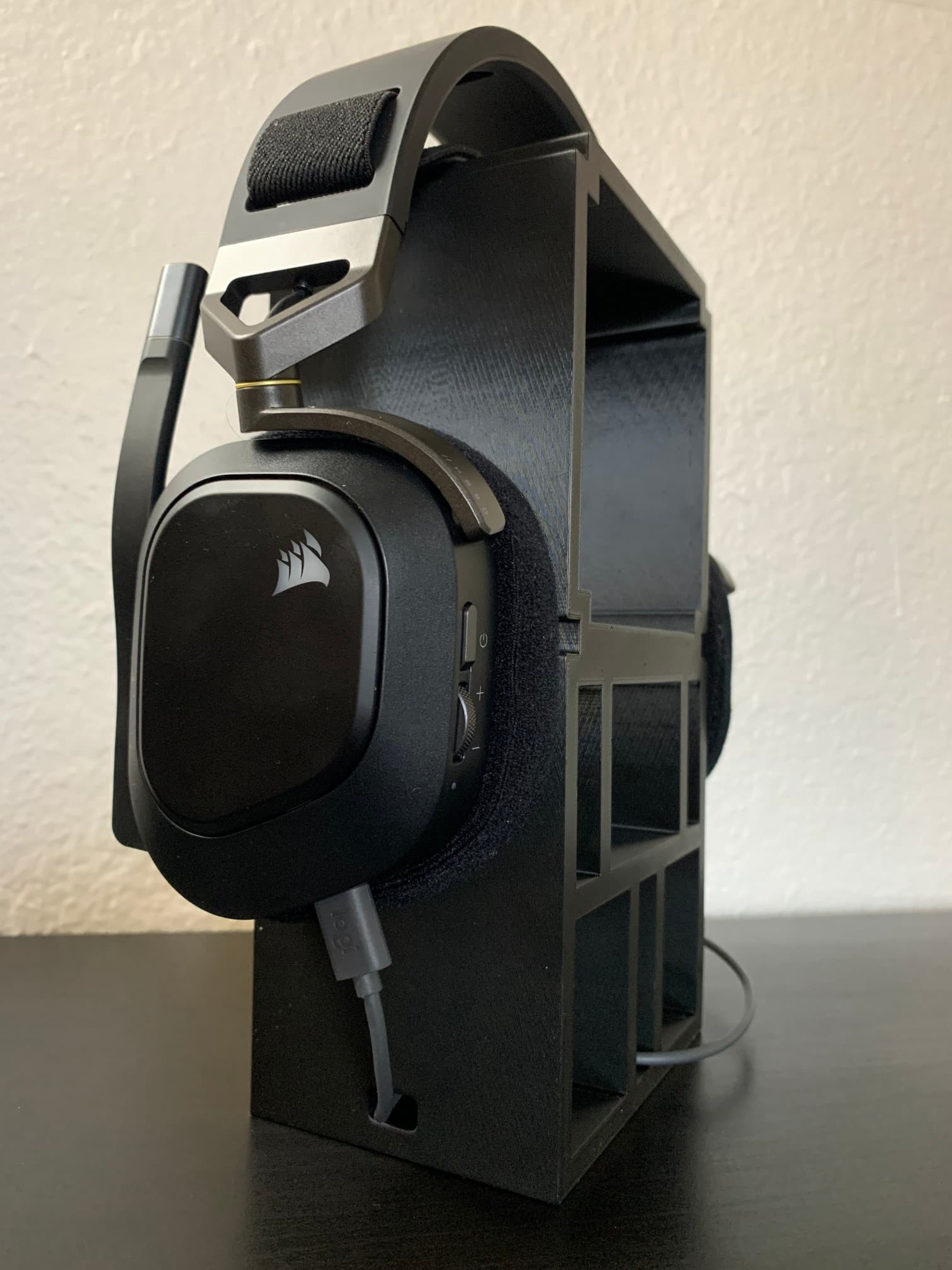 Mario 3 Headphone Holder 3d model