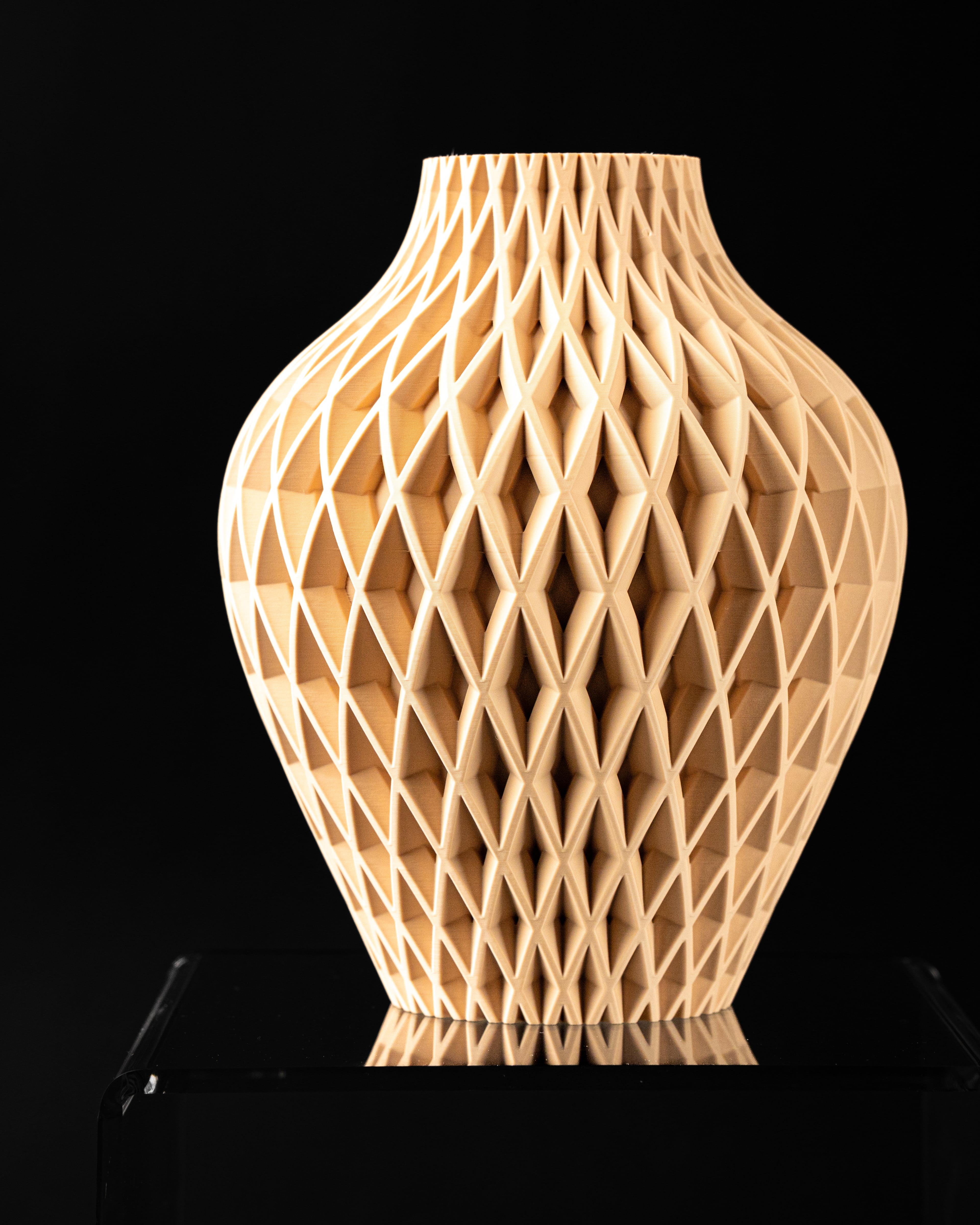 Flower Vase 004 by MODERN MACHINE 3d model