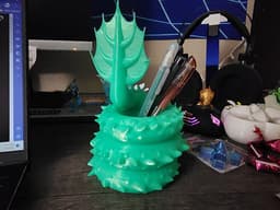 Sea Serpent Pen Cup 3d model