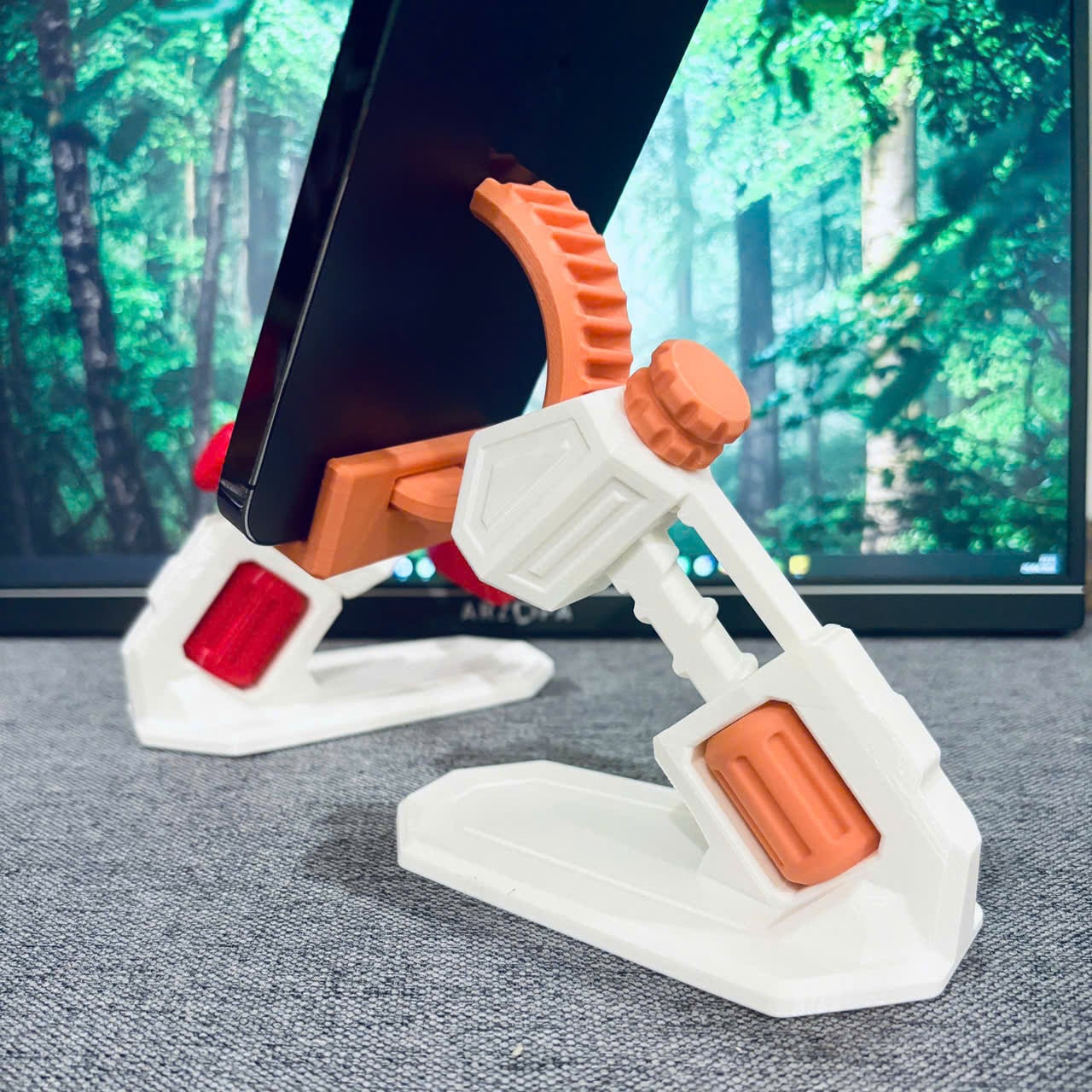 Adjustable phone stand 3d model