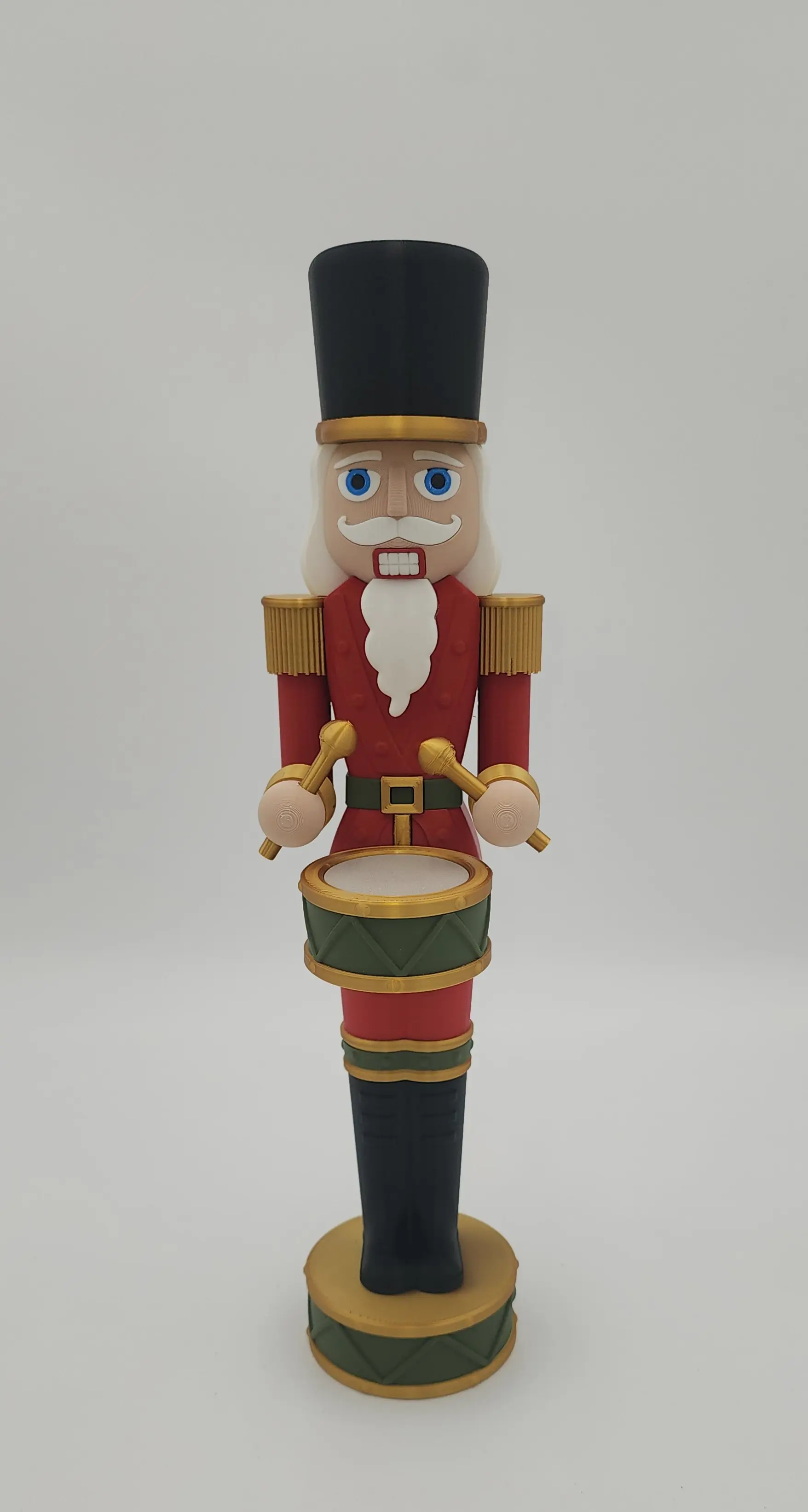 I have a decent collection of Nutcrackers and I'm proud to add this one to it!!!!
