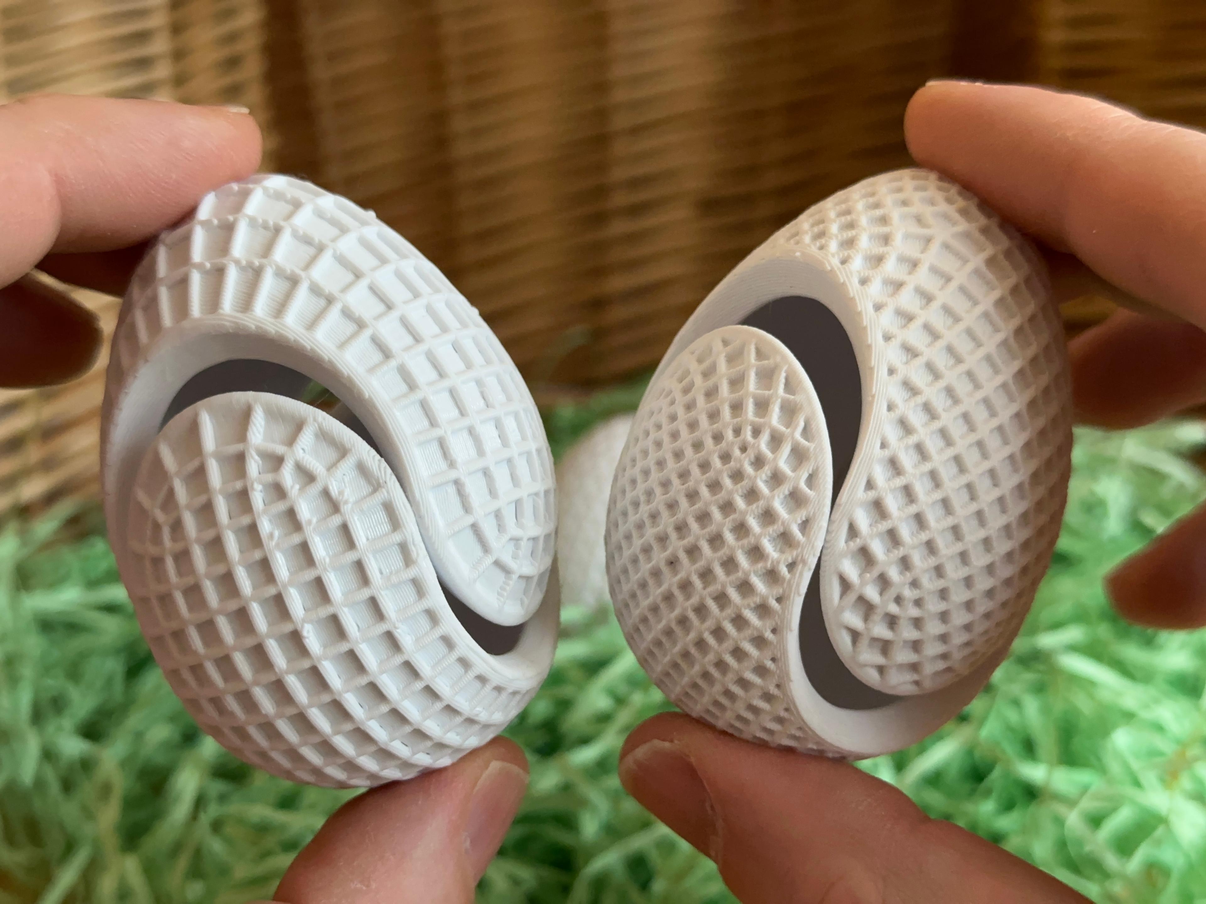 Textured Snap Egg (Square) 3d model