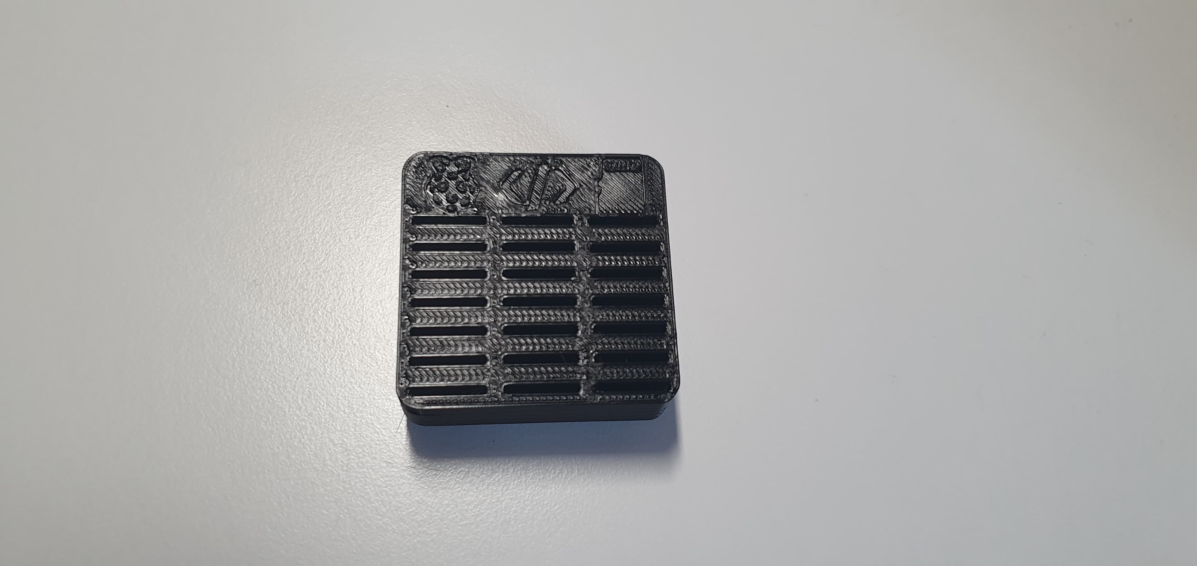Gridfinity Micro SD Card Holder.stl 3d model