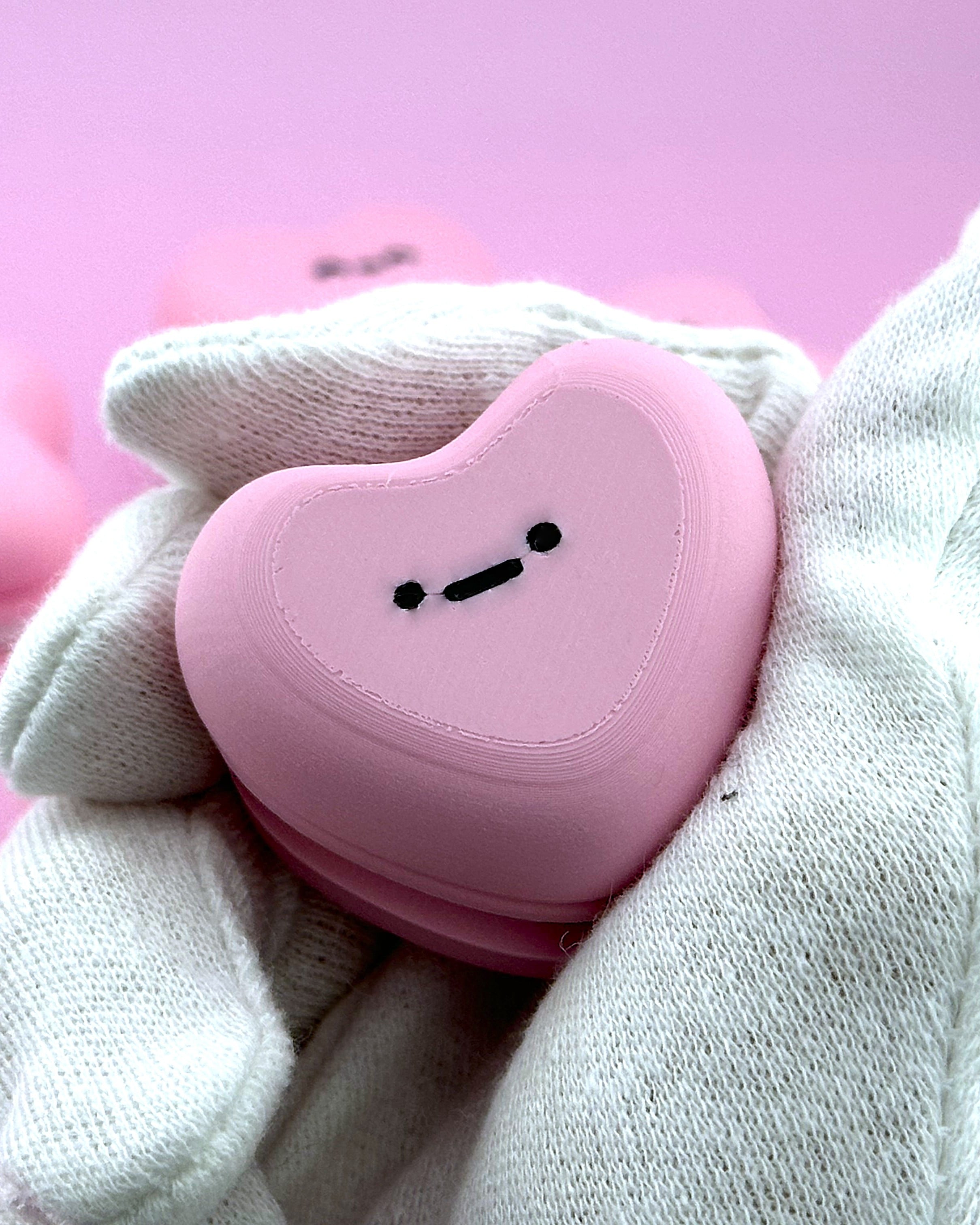 Clicky heart macaron keychain complete edition 3d model