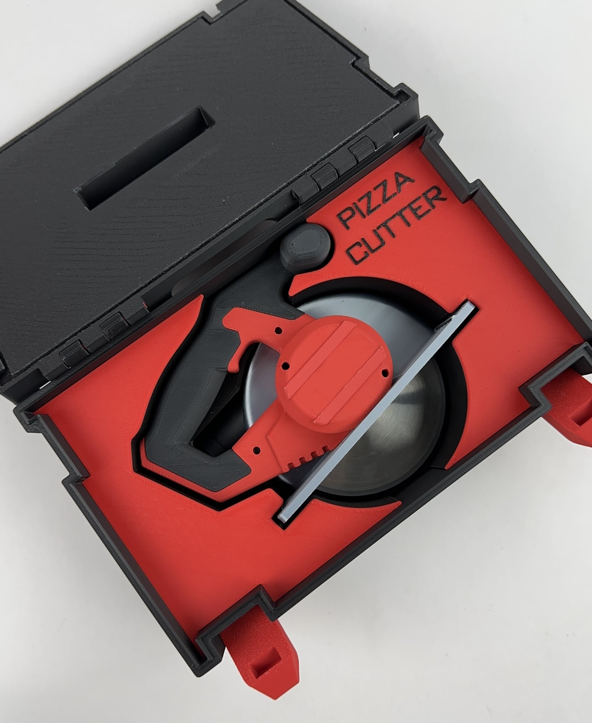 CASE FOR CIRCULAR SAW PIZZA CUTTER 3d model
