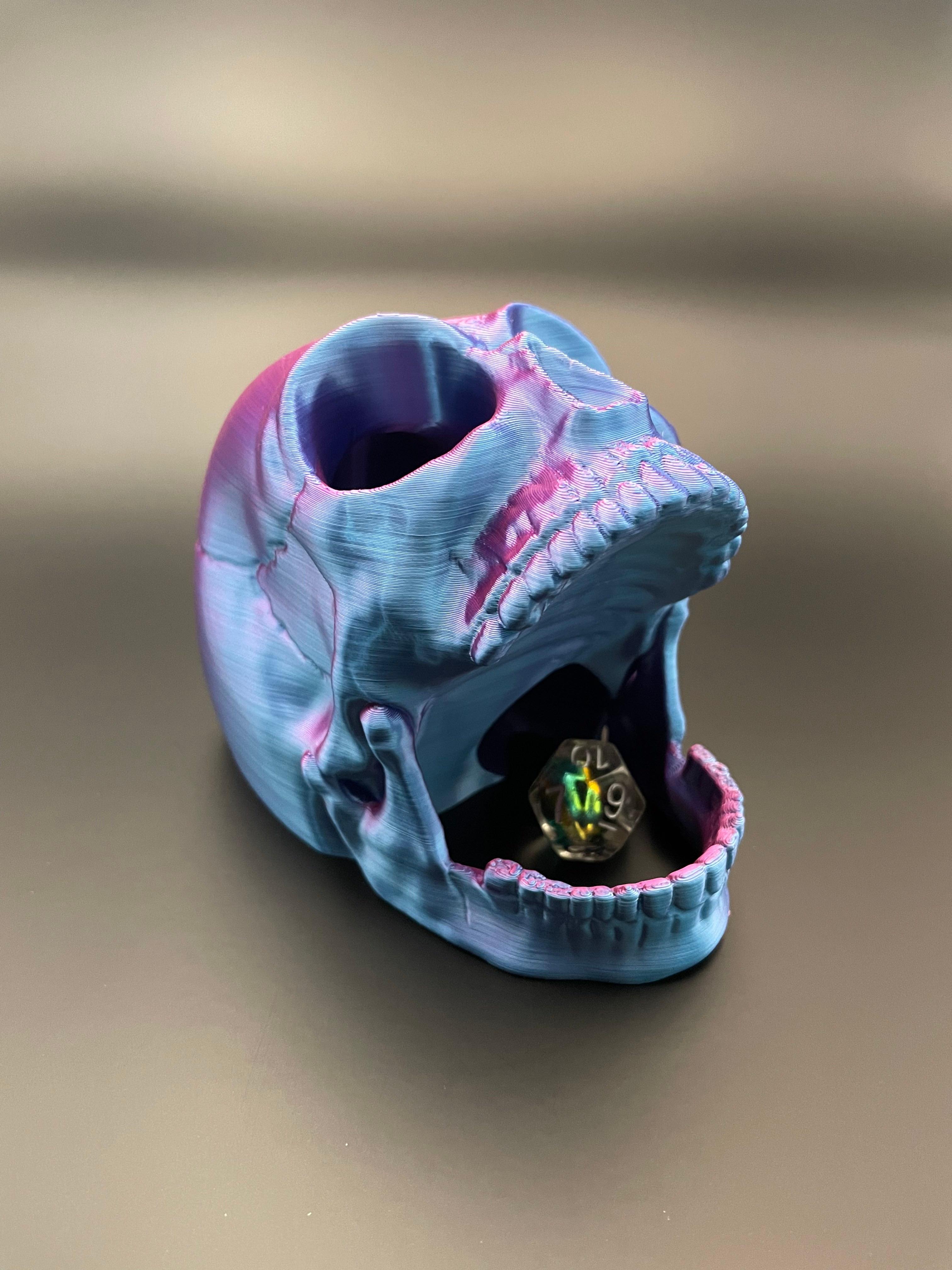 Screaming Skull Dice Tower / No Supports 3d model