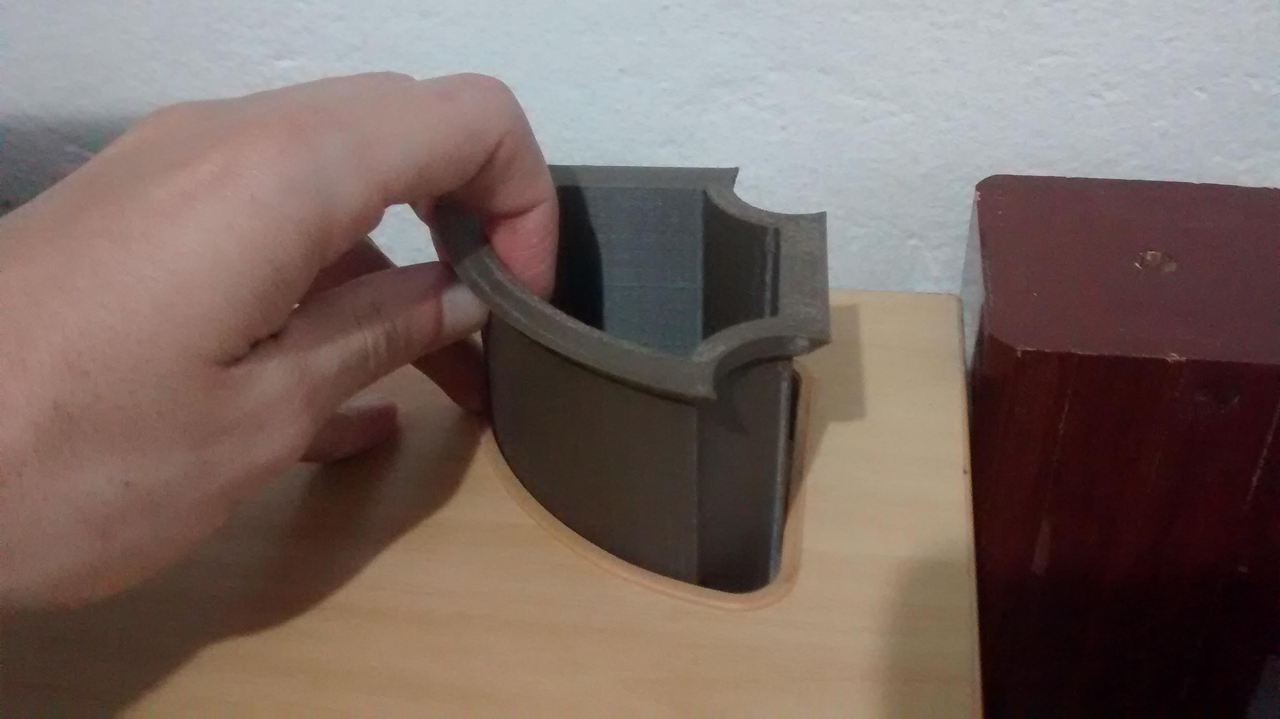 Pen holder 1.STL - Fitting the part into place - 3d model