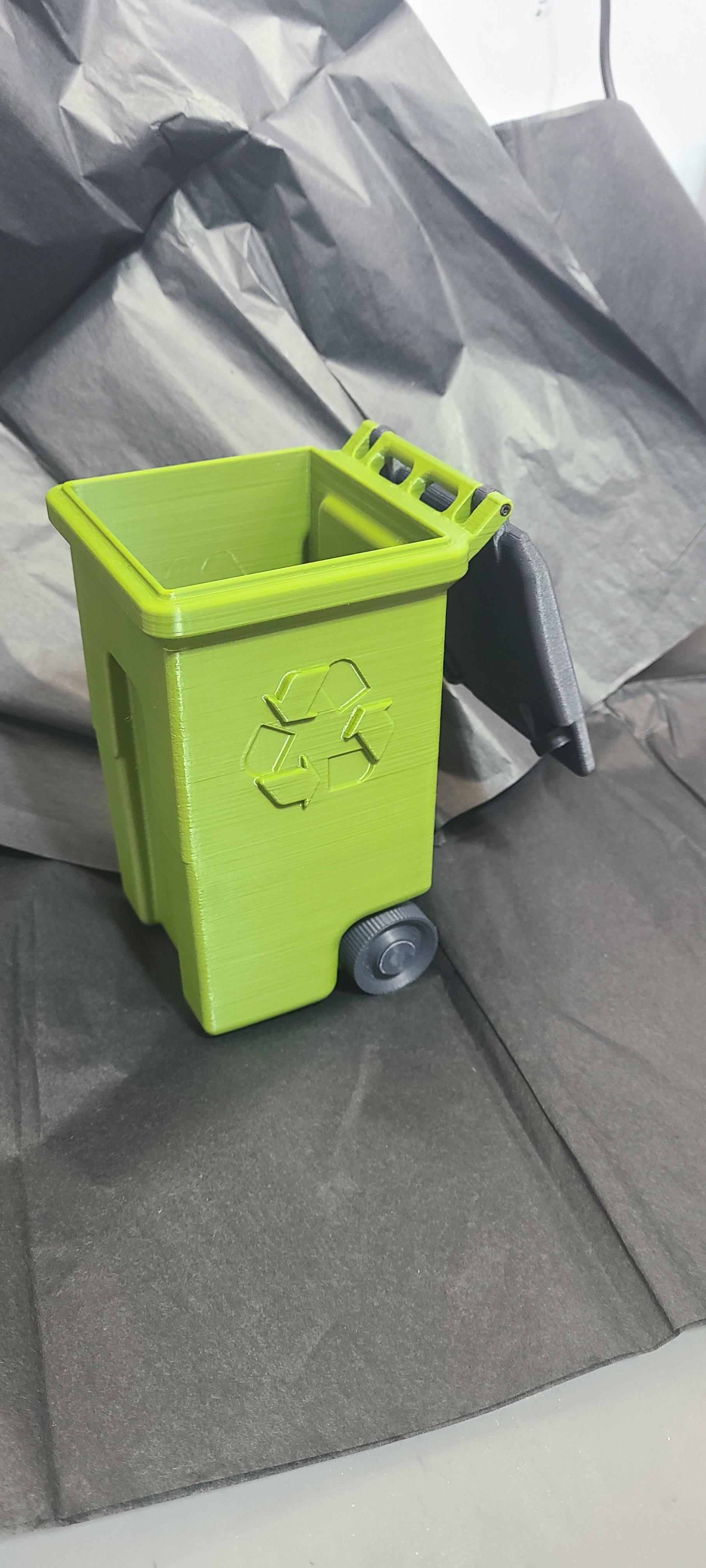 Mini Recycle Bin  3d model