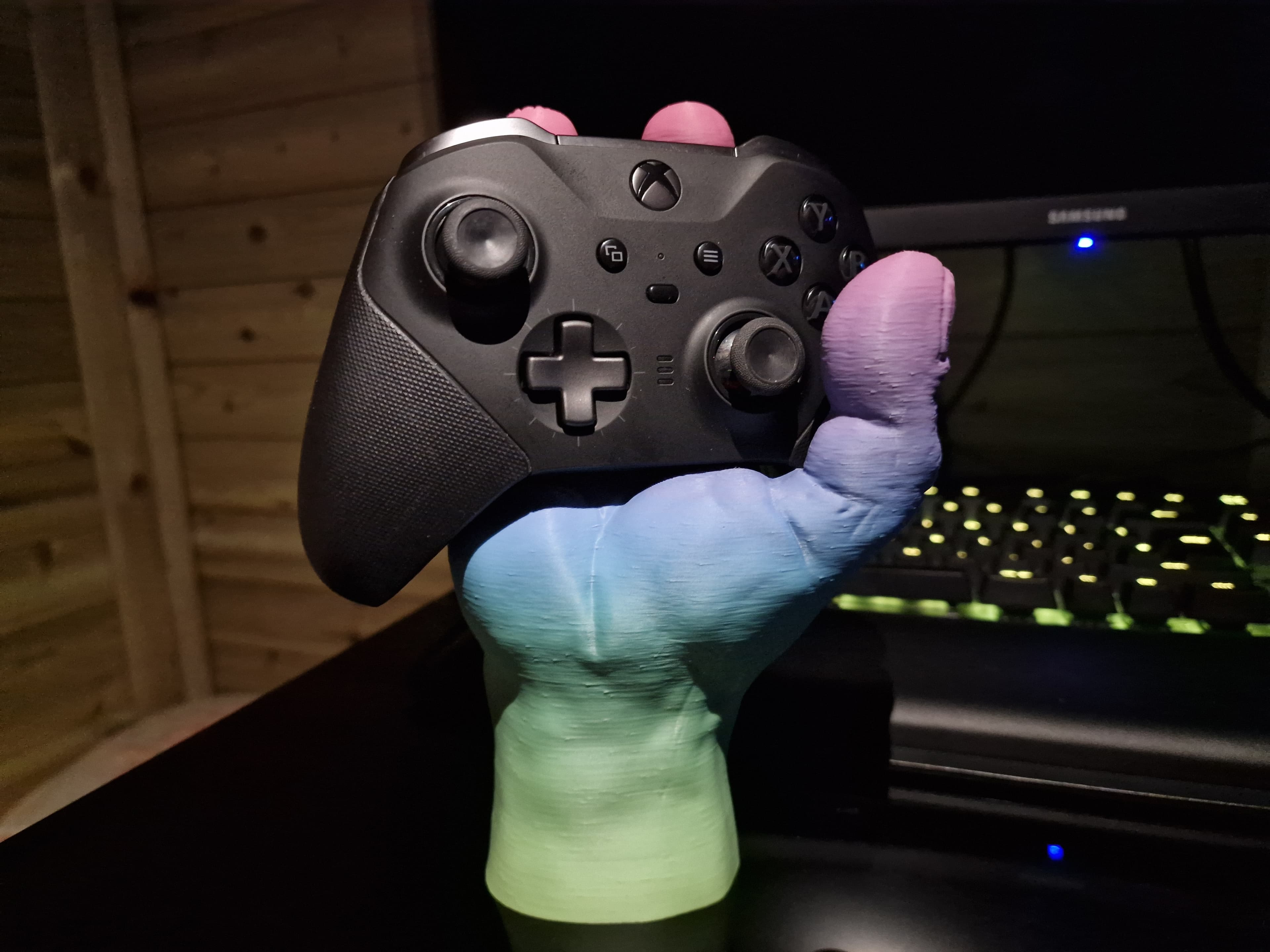 Abe Hand Controller Stand - UPDATED 15/07/2023 3d model