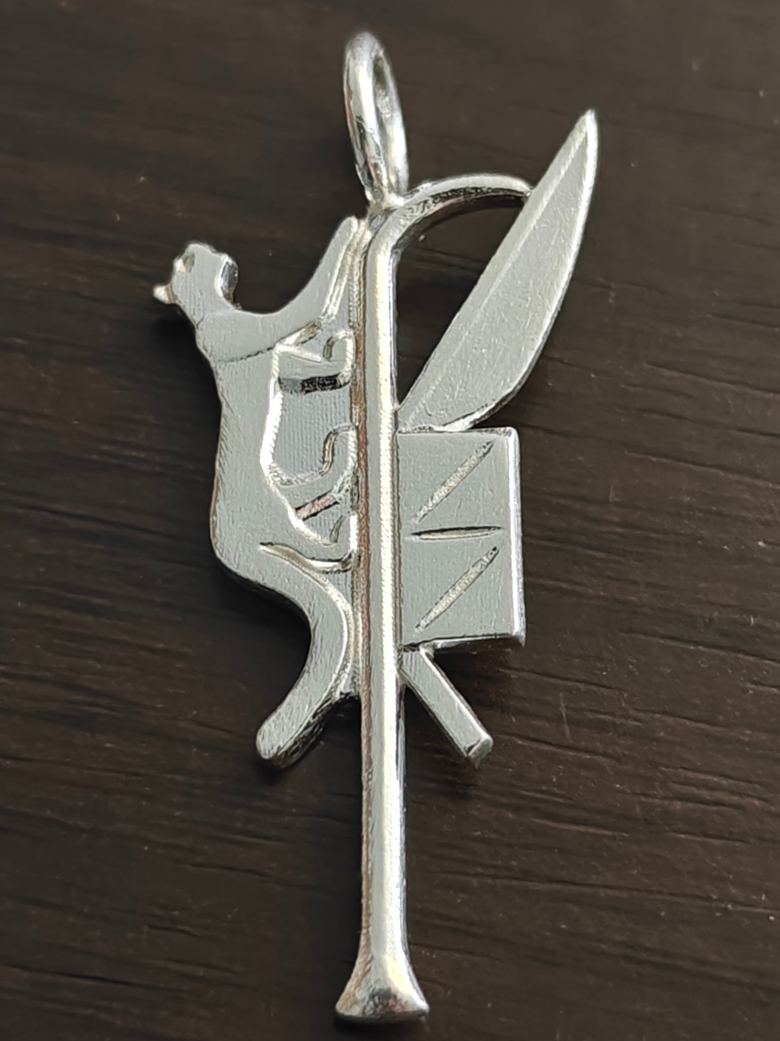 Mafdet Amulet - Polished Silver - 3d model