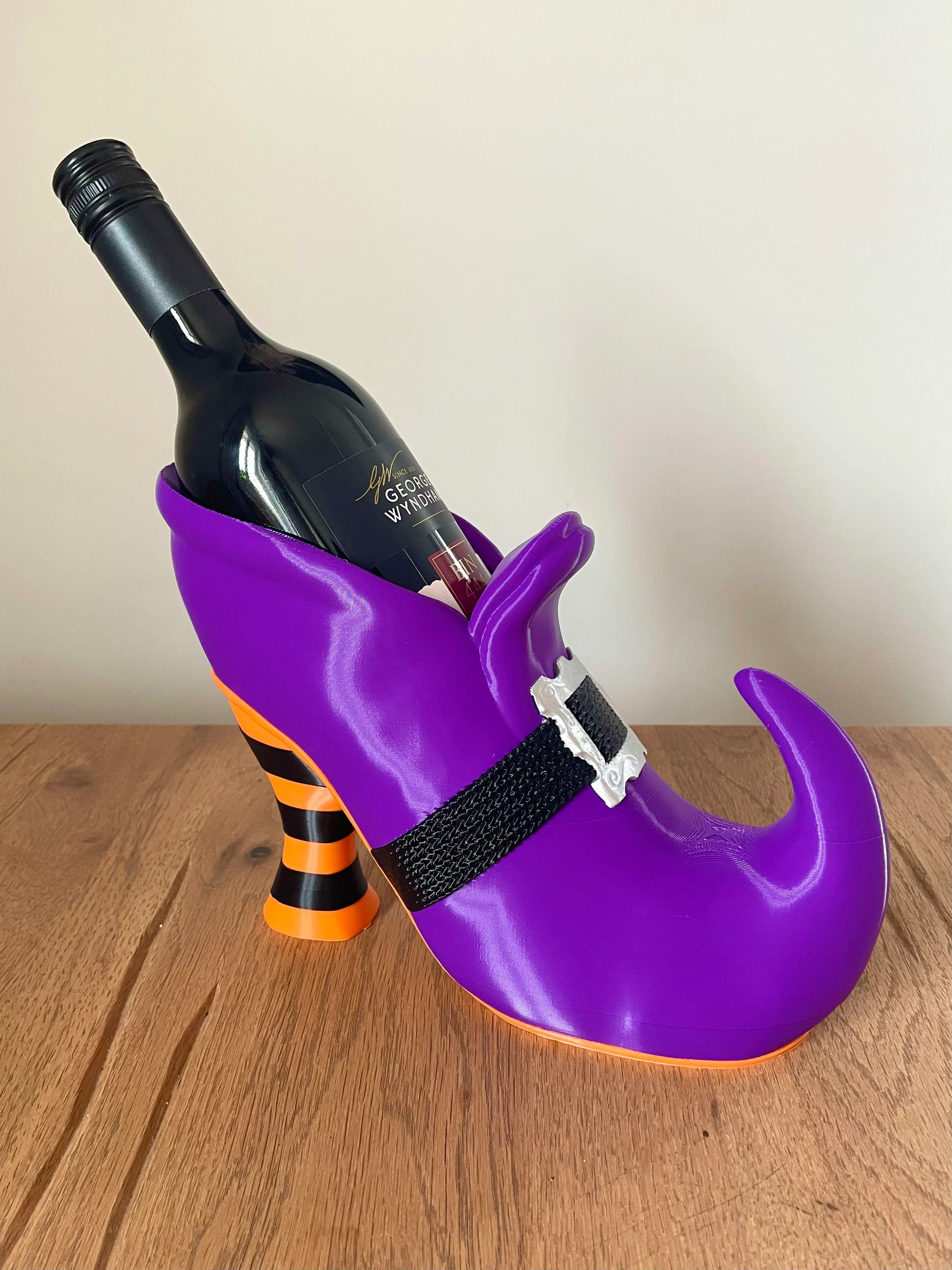 Witch Shoe Wine Bottle Holder / 3MF / No Supports 3d model
