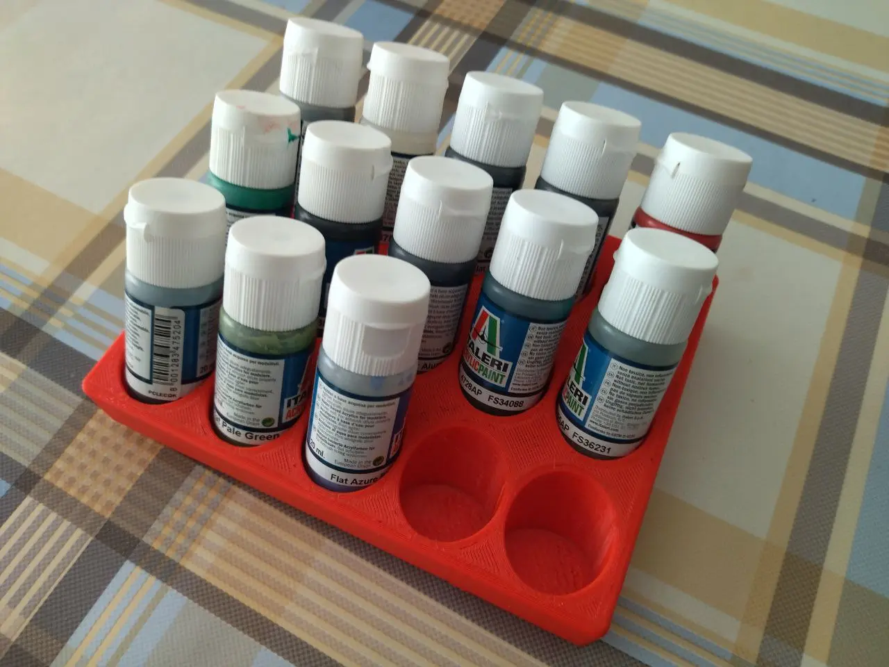 Gridfinity Italeri Paint Holder 3d model
