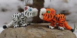 Biting Saber-toothed Tiger 3d model