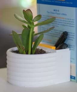 Modern Arc Bookend with Hidden Storage & Planter - Lomo 3d model