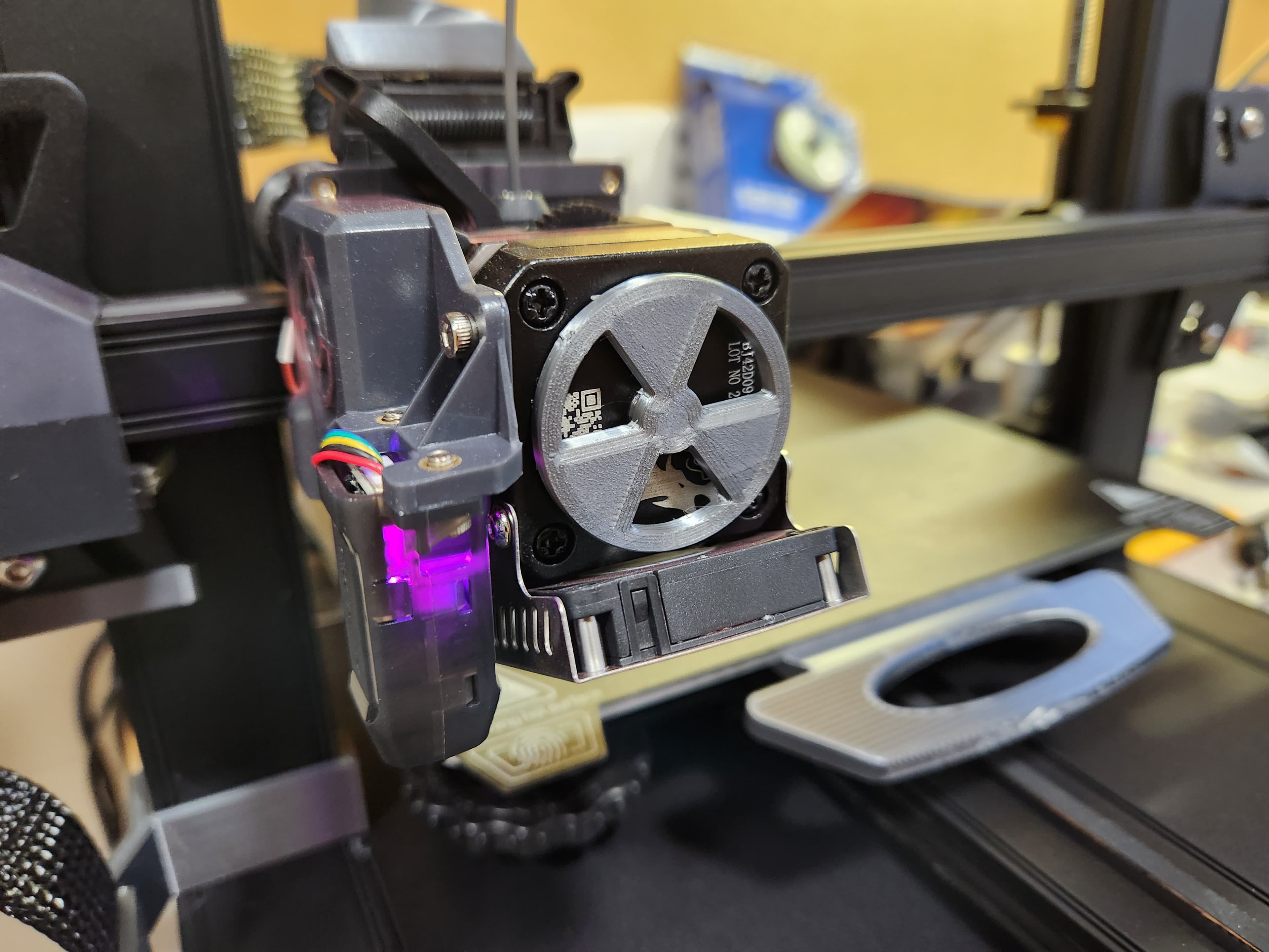Ender 3 S1 - S1 Pro Nuclear Extruder Indicator.stl 3d model
