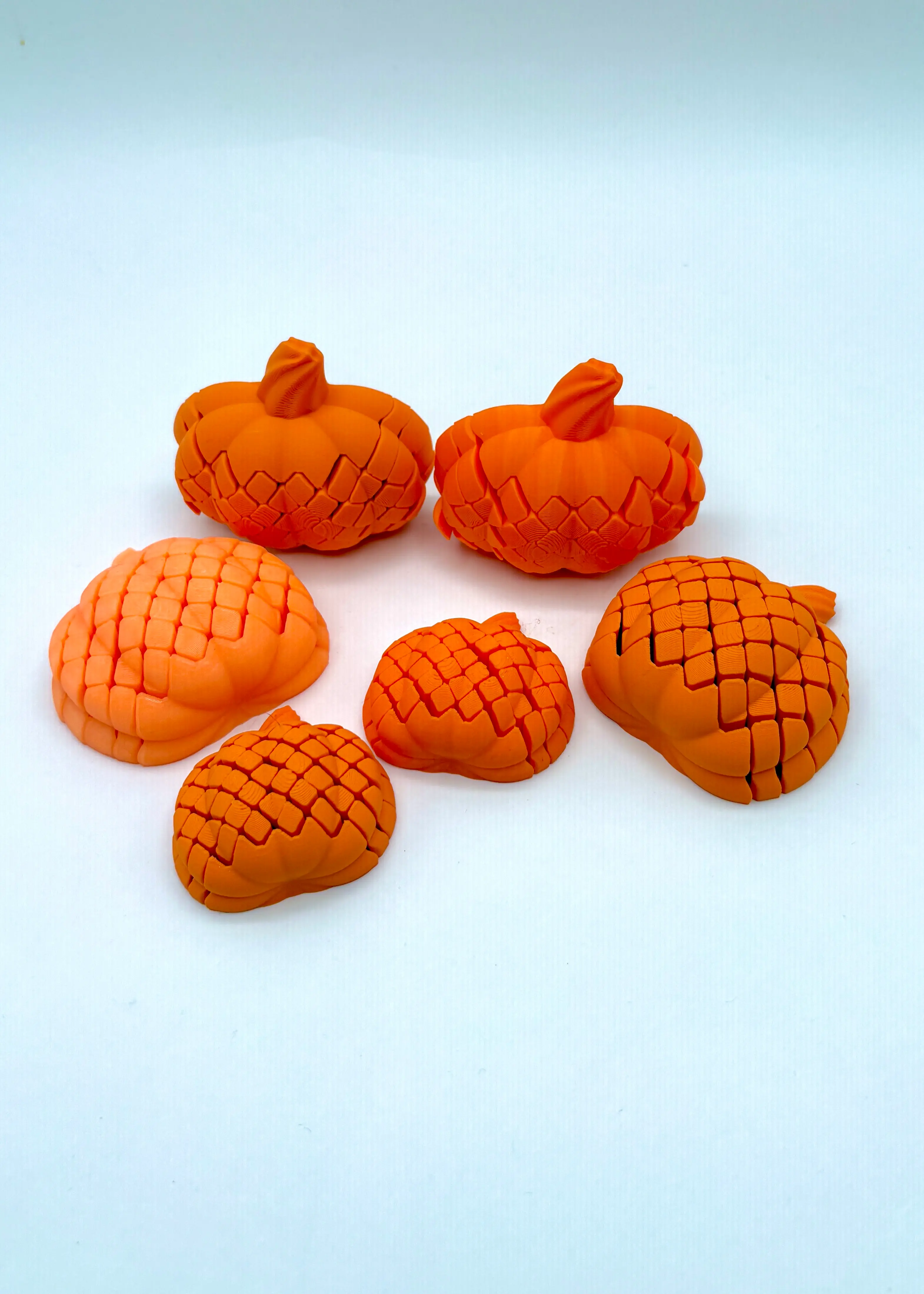 Fidget Pumpkin - Assorted Polymaker Panchroma Oranges! - 3d model