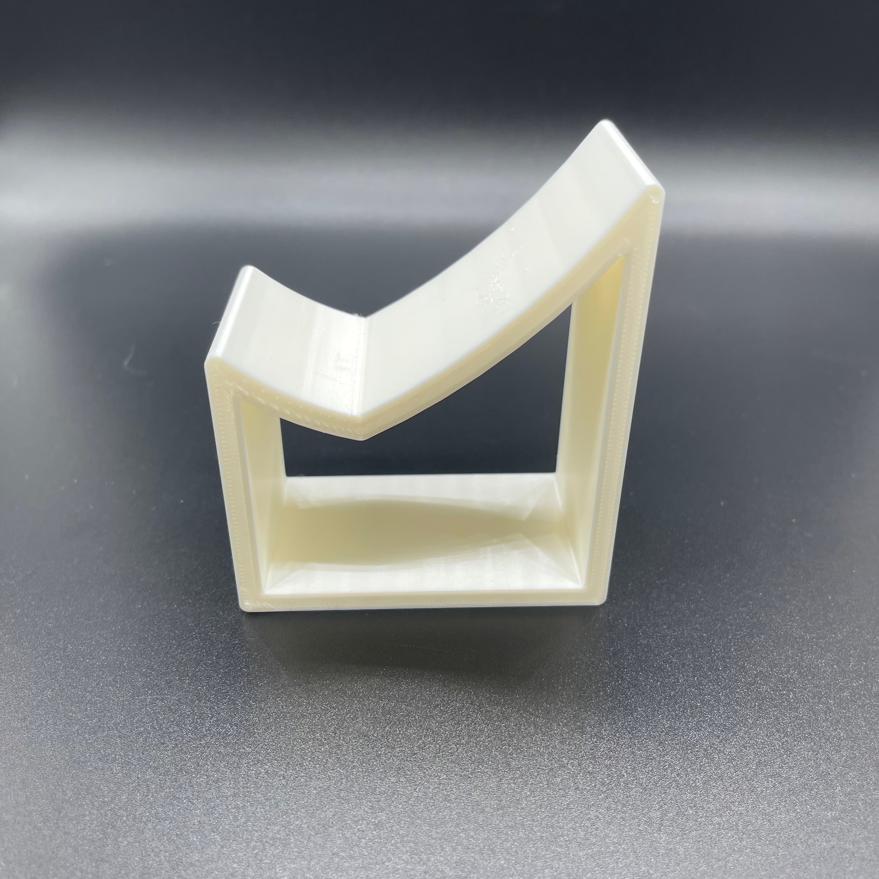 Minimal Controller Stand 3d model