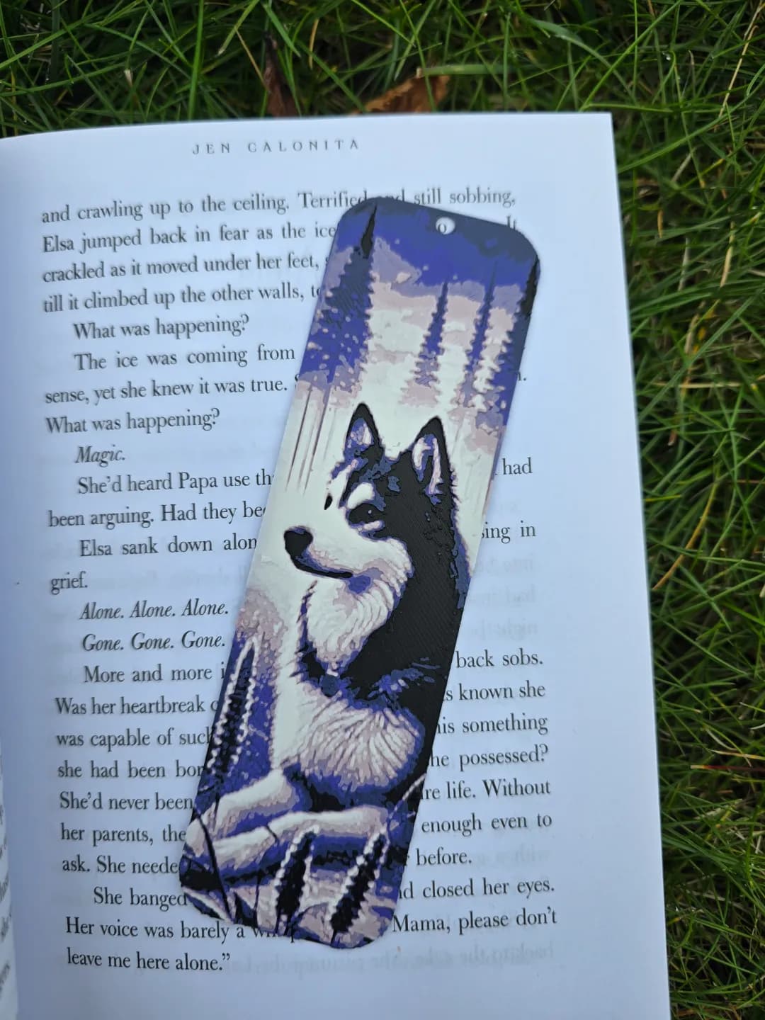 Violet Husky 3D Printed Bookmark β HueForge Multi-Color Design 3d model