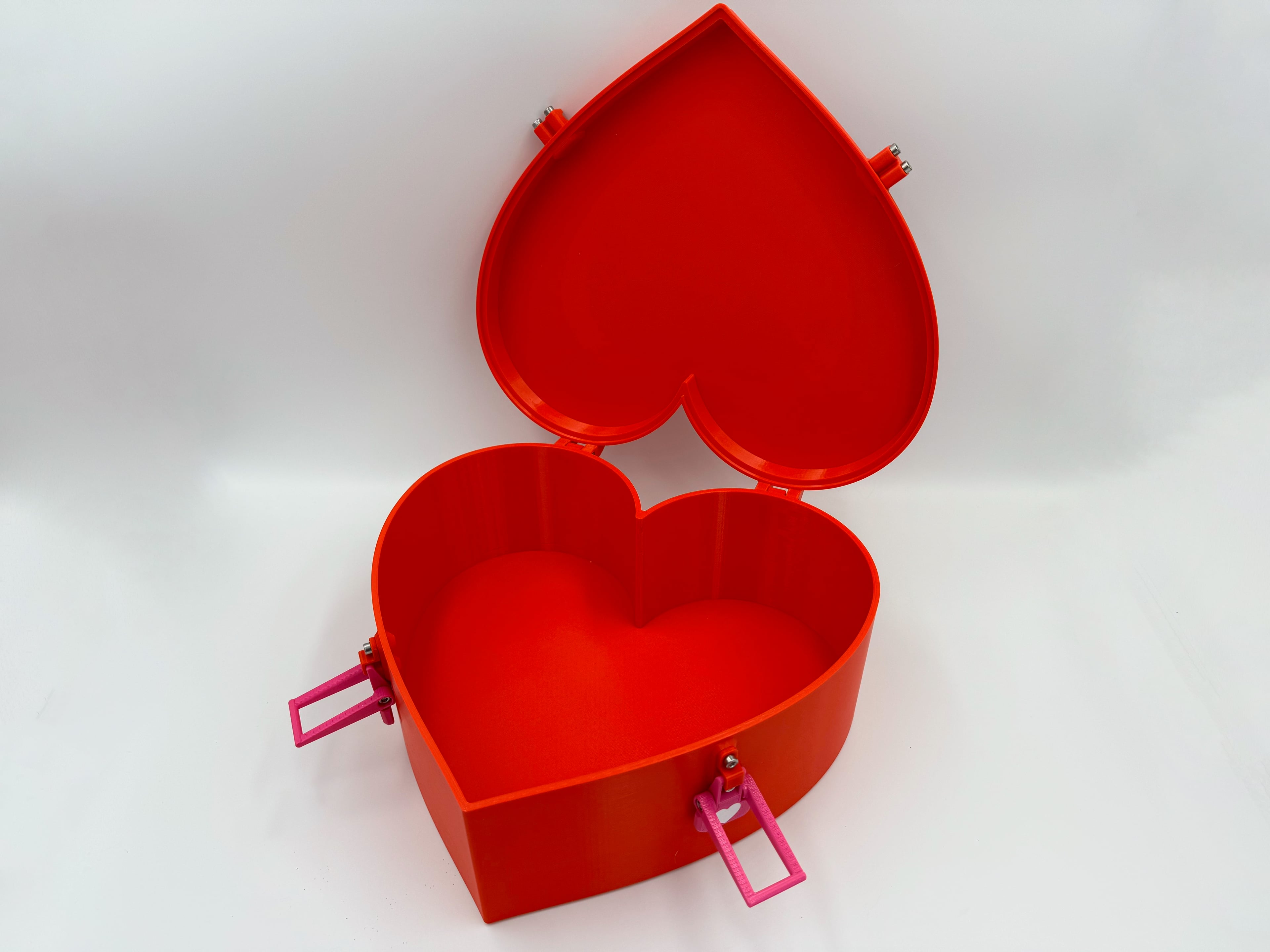 Heart Shaped Box 3d model