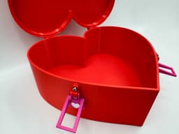 Heart Shaped Box 3d model