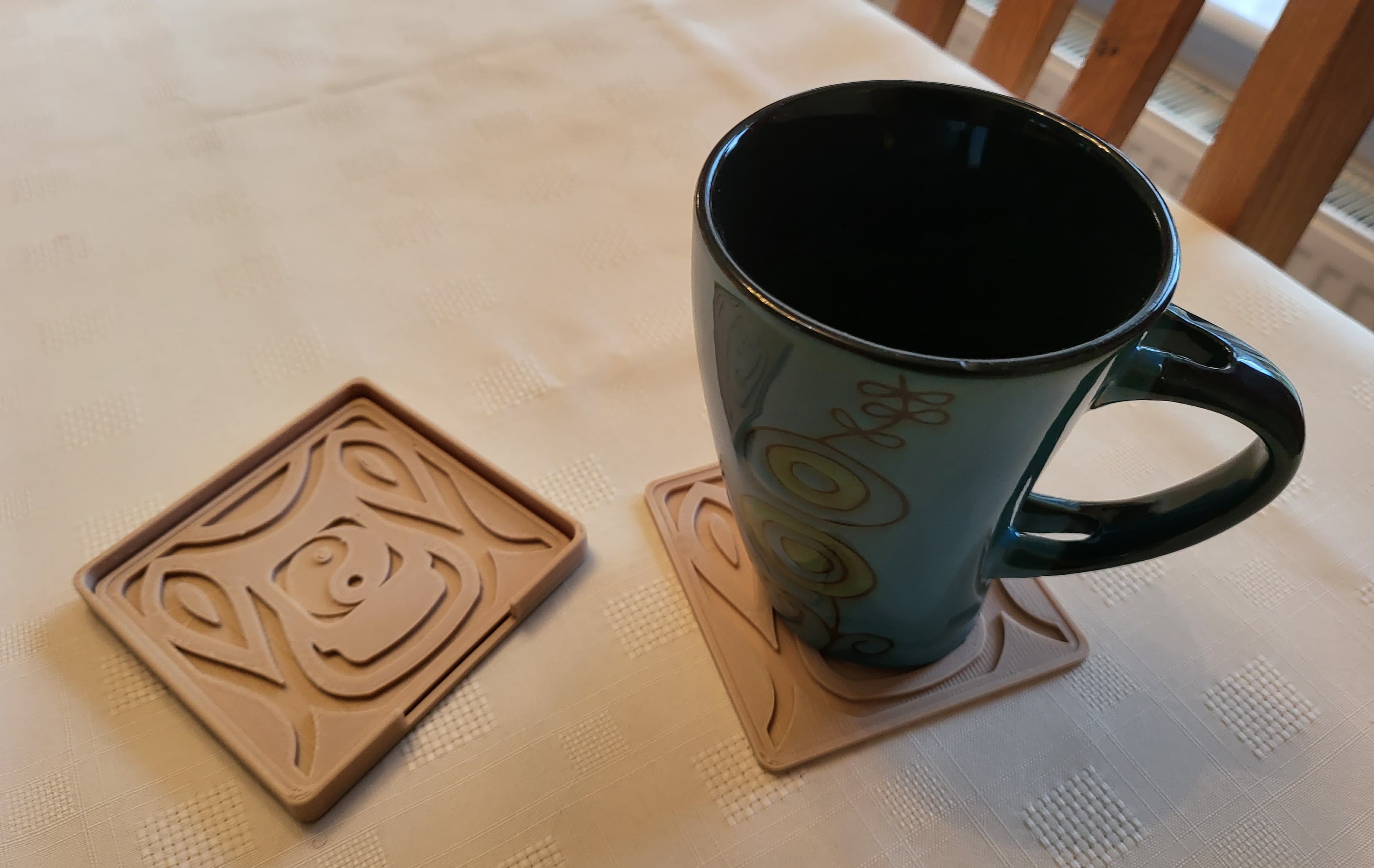 HAPPY DRAGON WOOD-FILL DRINKS COASTER SET 3d model