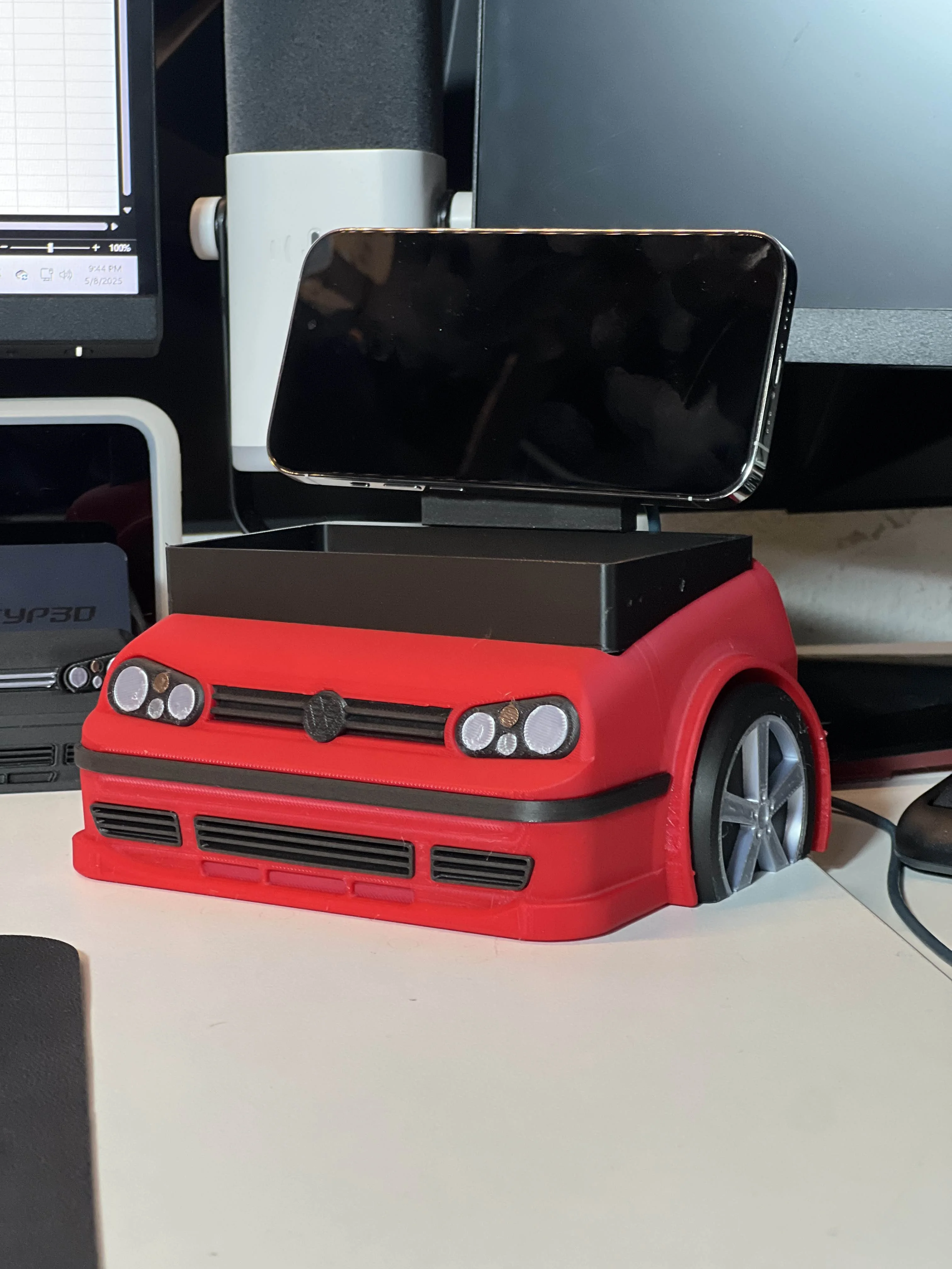 MK4 GTI Inspired Desk Organizer - Magsafe Compatible 3d model