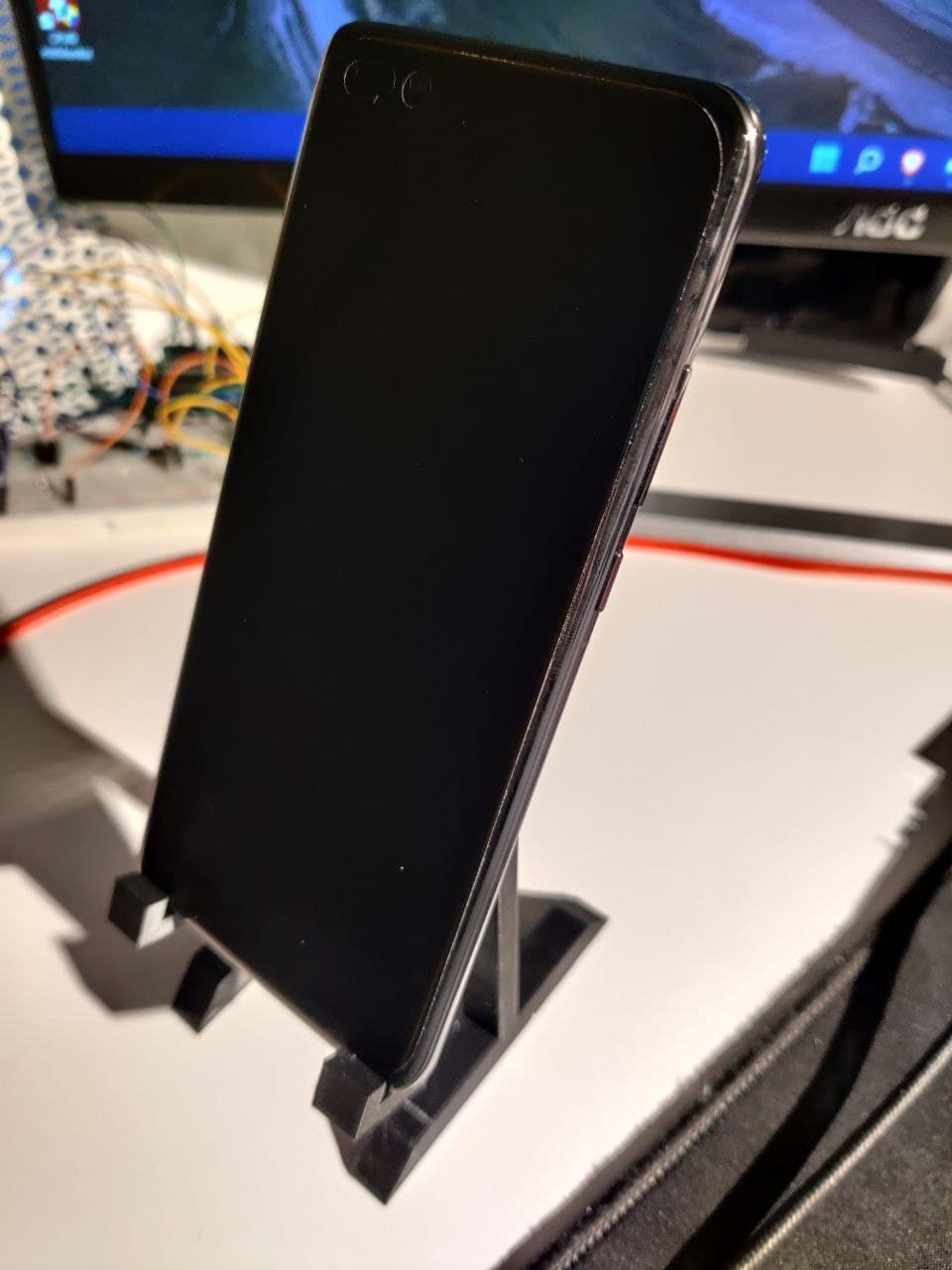 Phone stand - Stand with the Huawei P40 PRO - 3d model