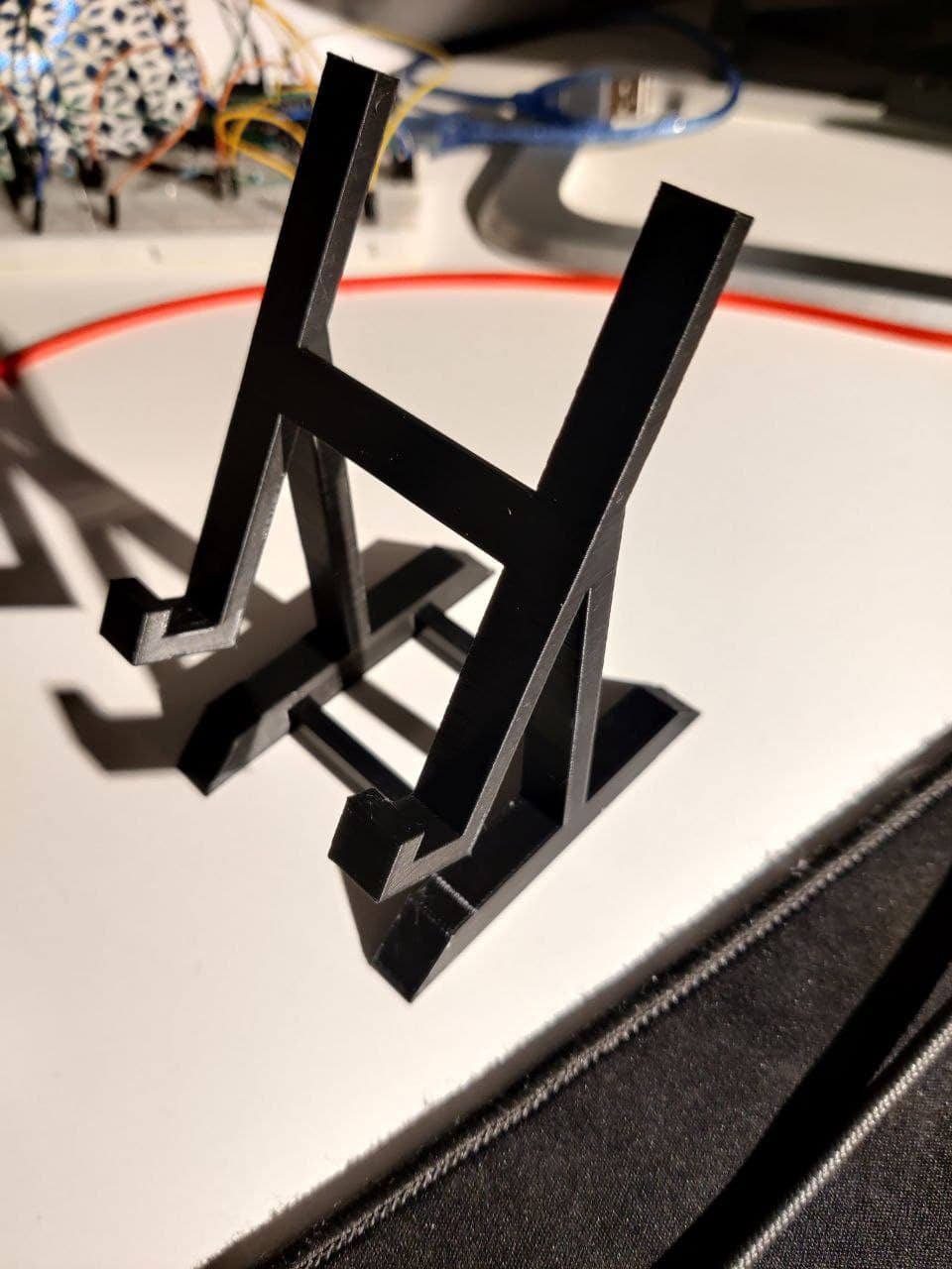 Phone stand - Stand alone - 3d model
