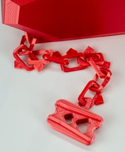 Heart Box With Working Zipper 3d model