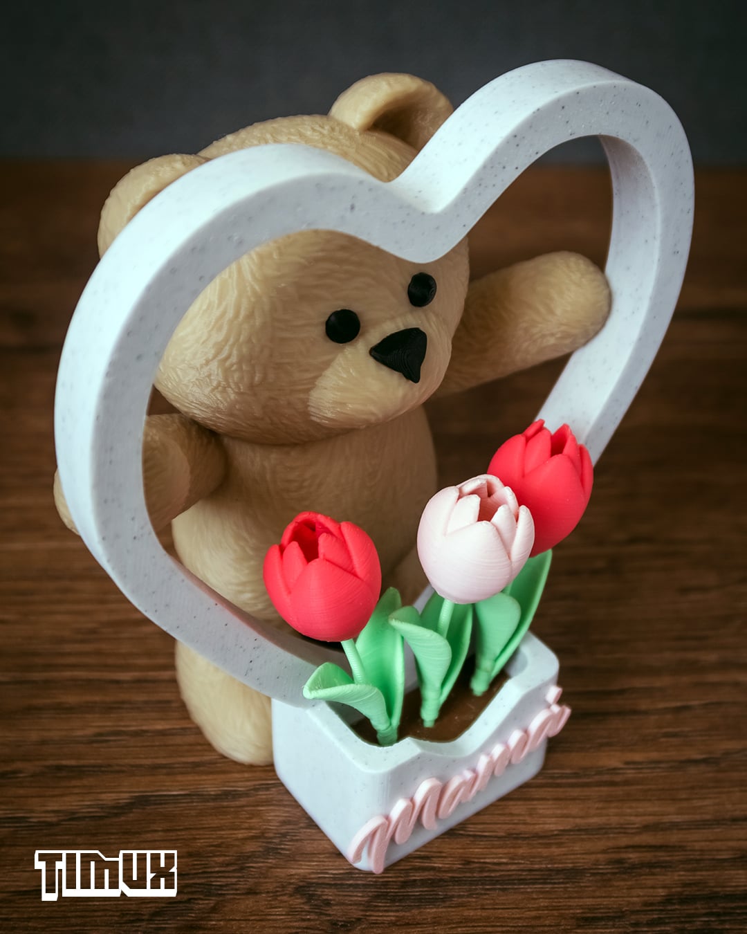 TEDDY BEAR WITH A HEART OF TULIP 3d model