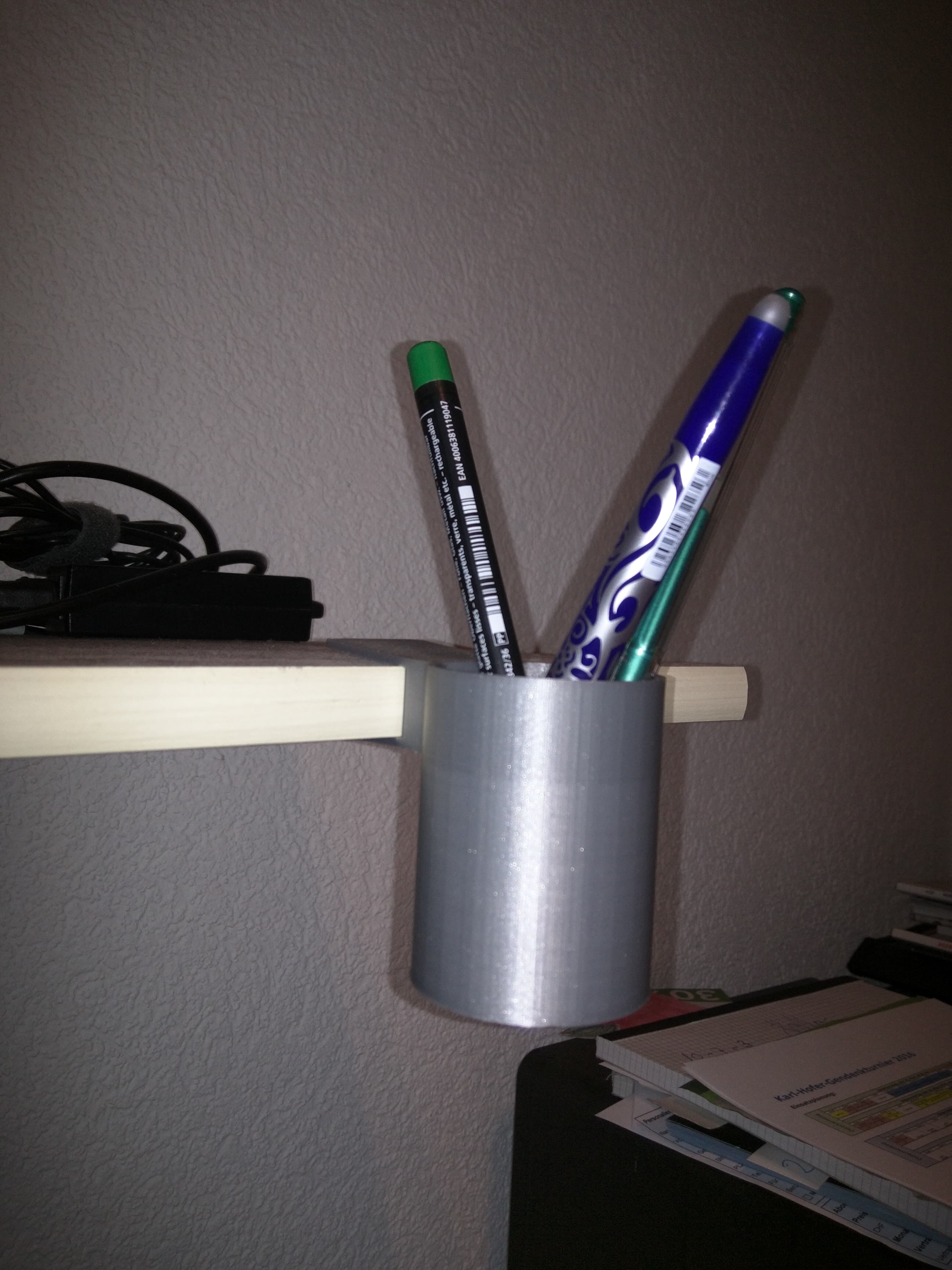 1440749_Pencil_Holder_for_a_Shelf_Board 3d model