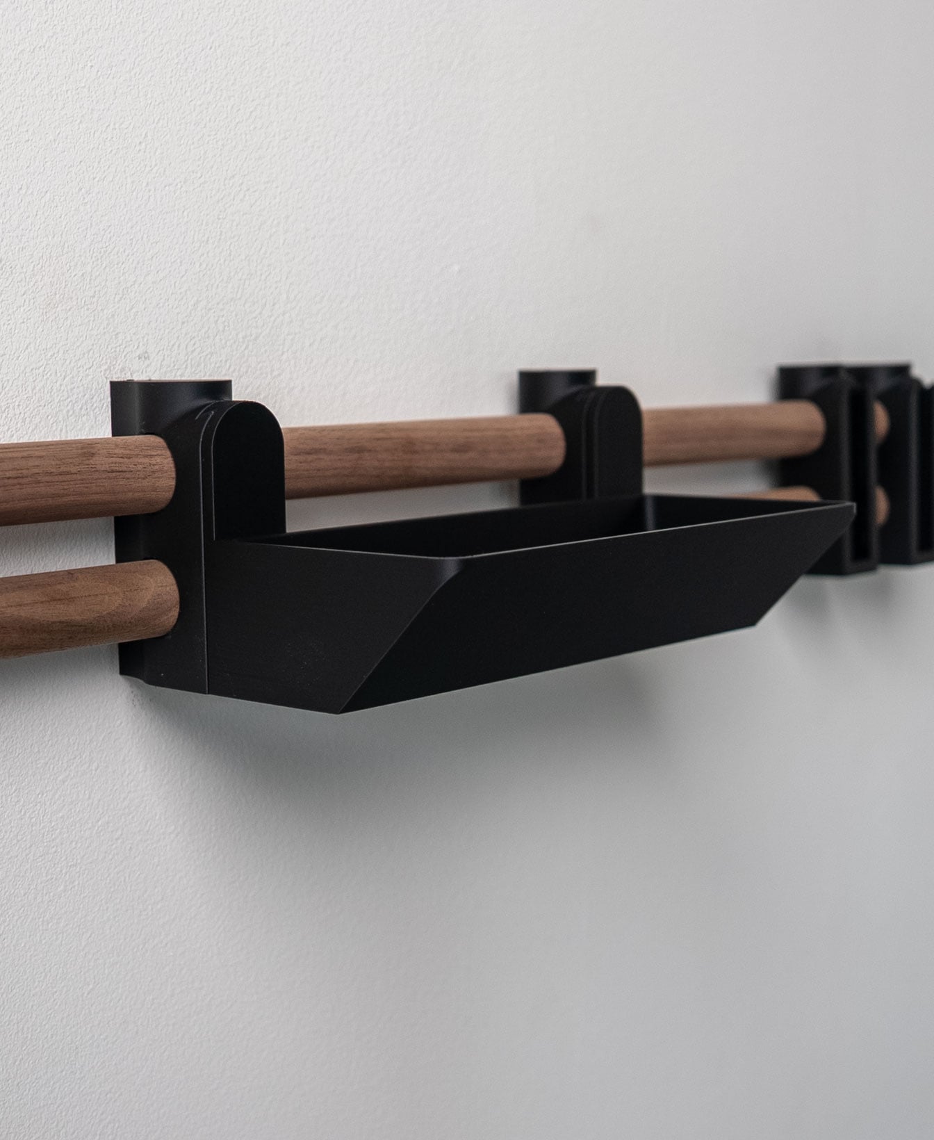 Catchall for The Horizontal Rail 3d model