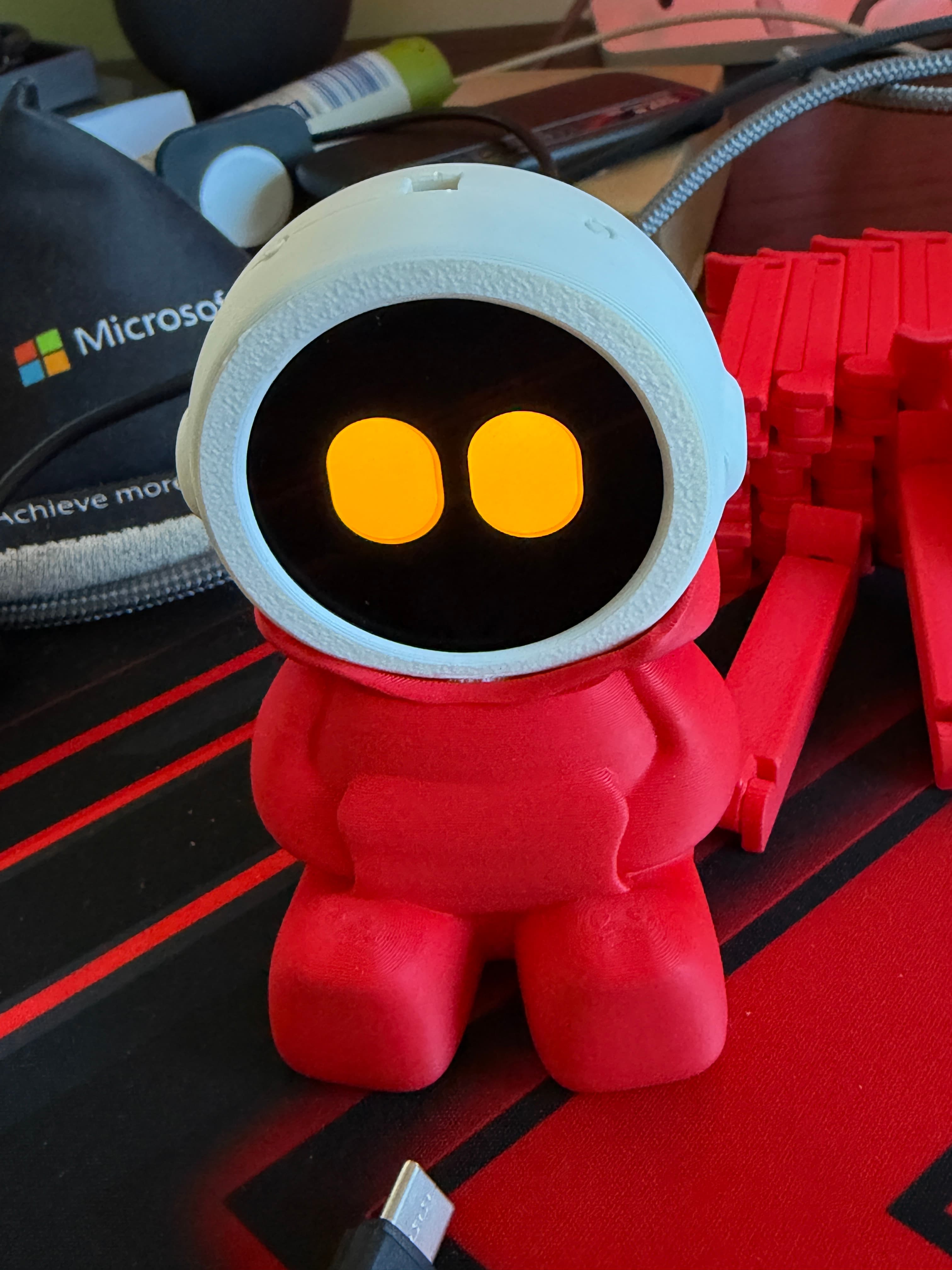 Hi, Love NEO. Thanks for bringing him to life. I just have 1 question. How do I get the battery info on the screen.