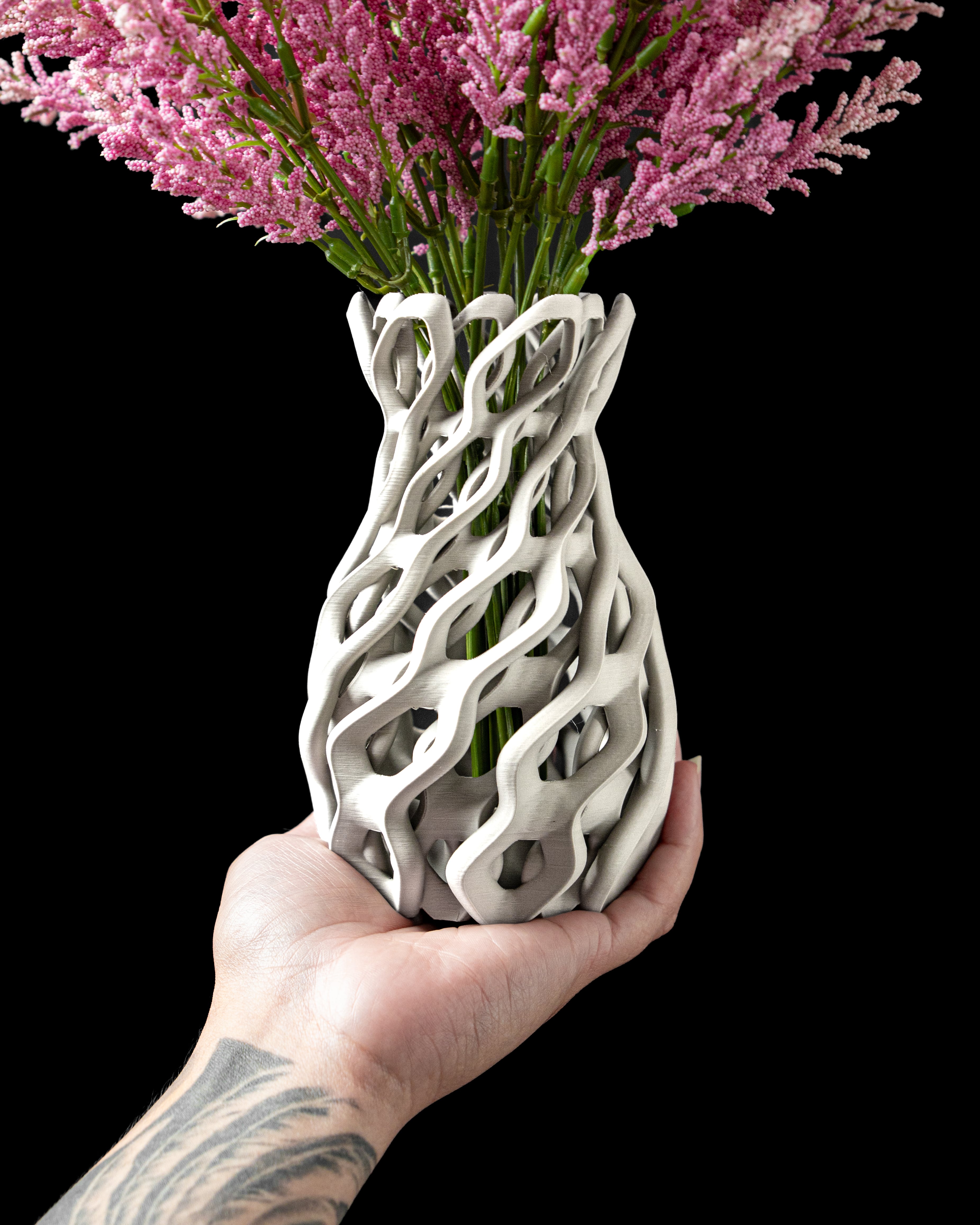 Chain Flower Vase by MODERN MACHINE 3d model