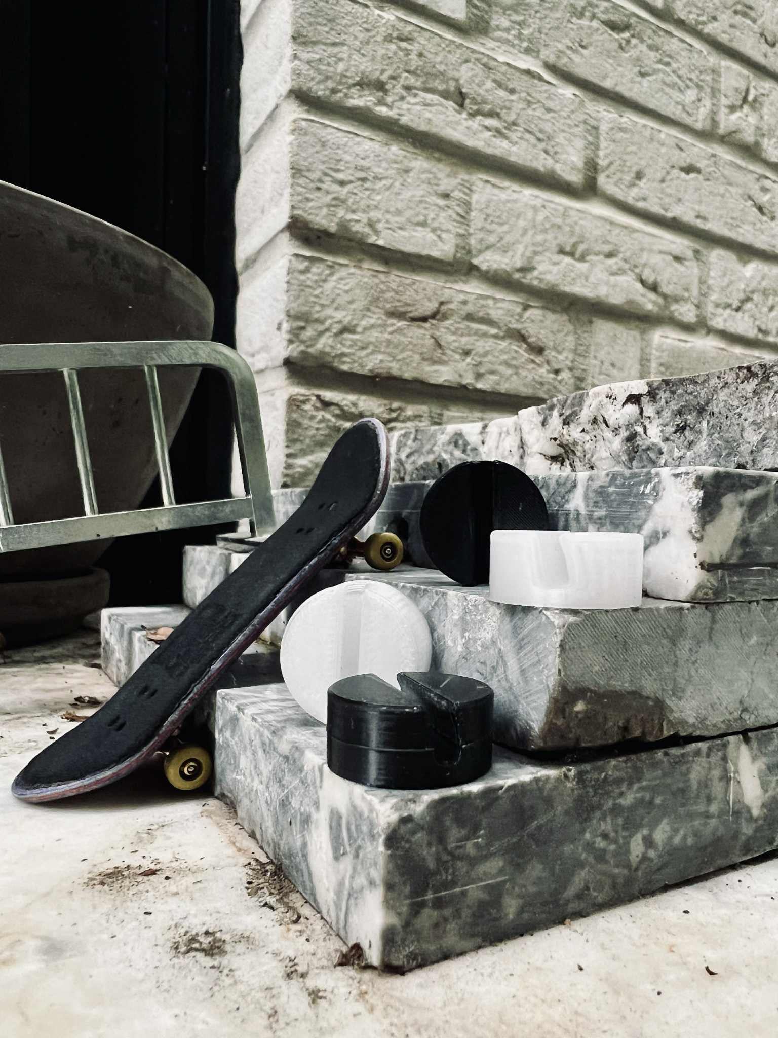 TechDeck Fingerboard Upright Stand 3d model