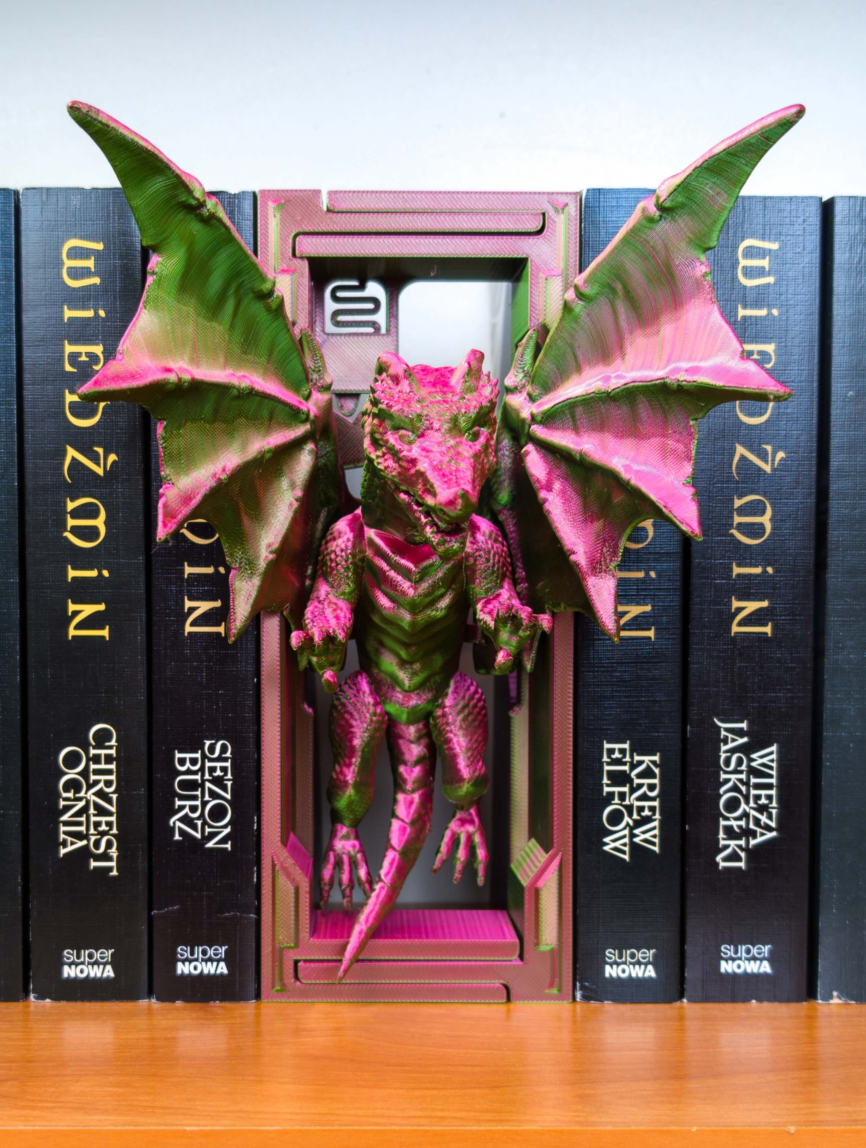 Flying Dragon Adjustable Book Nook 3d model