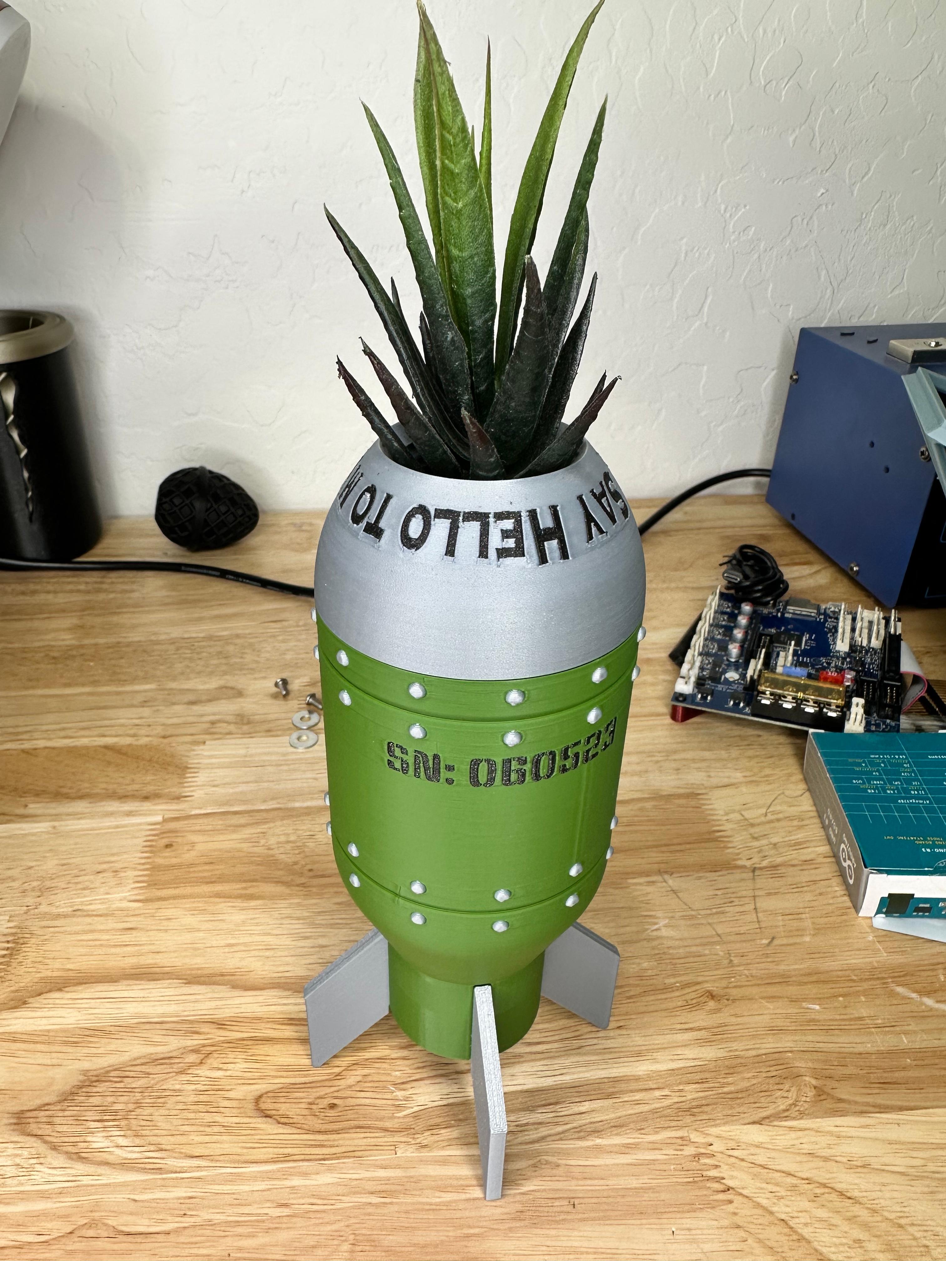 Make PEACE Bomb Succulent Pot, Pen, Pencil cup, Tool Cup! #FunctionalArt 3d model