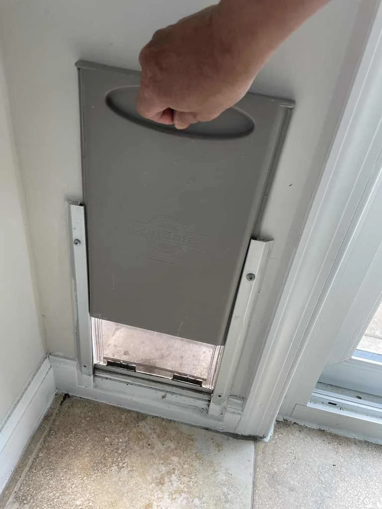 Ventilation Hose Adapter Panel for Slide-In Pet Door 3d model