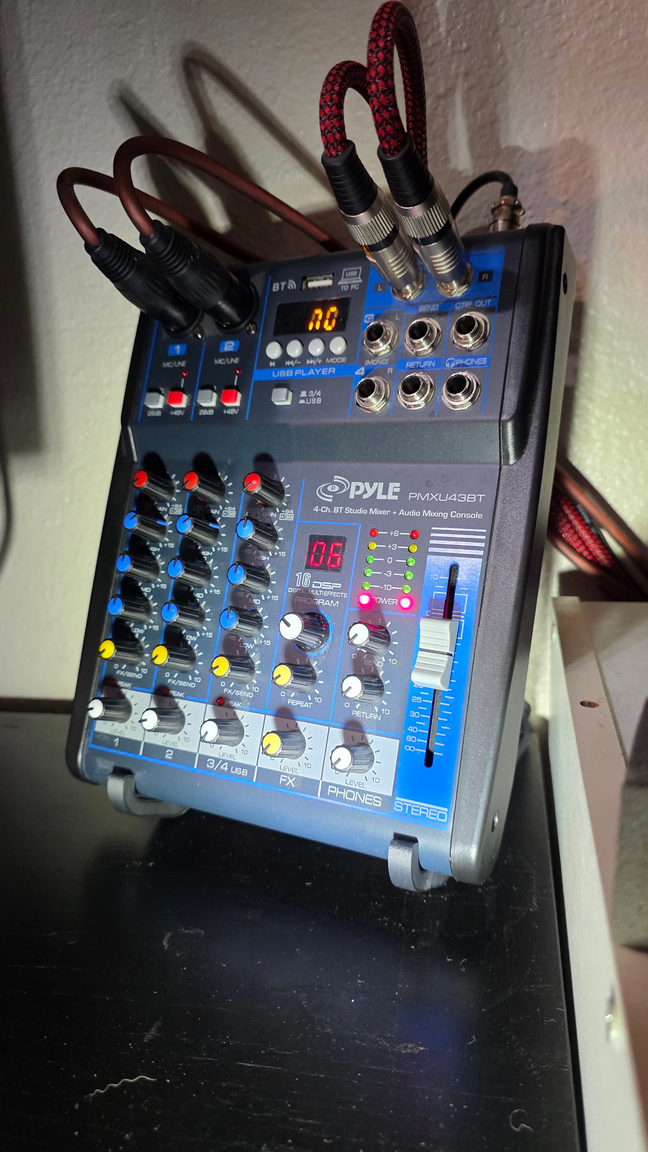 Lightweight audio mixer stand 3d model