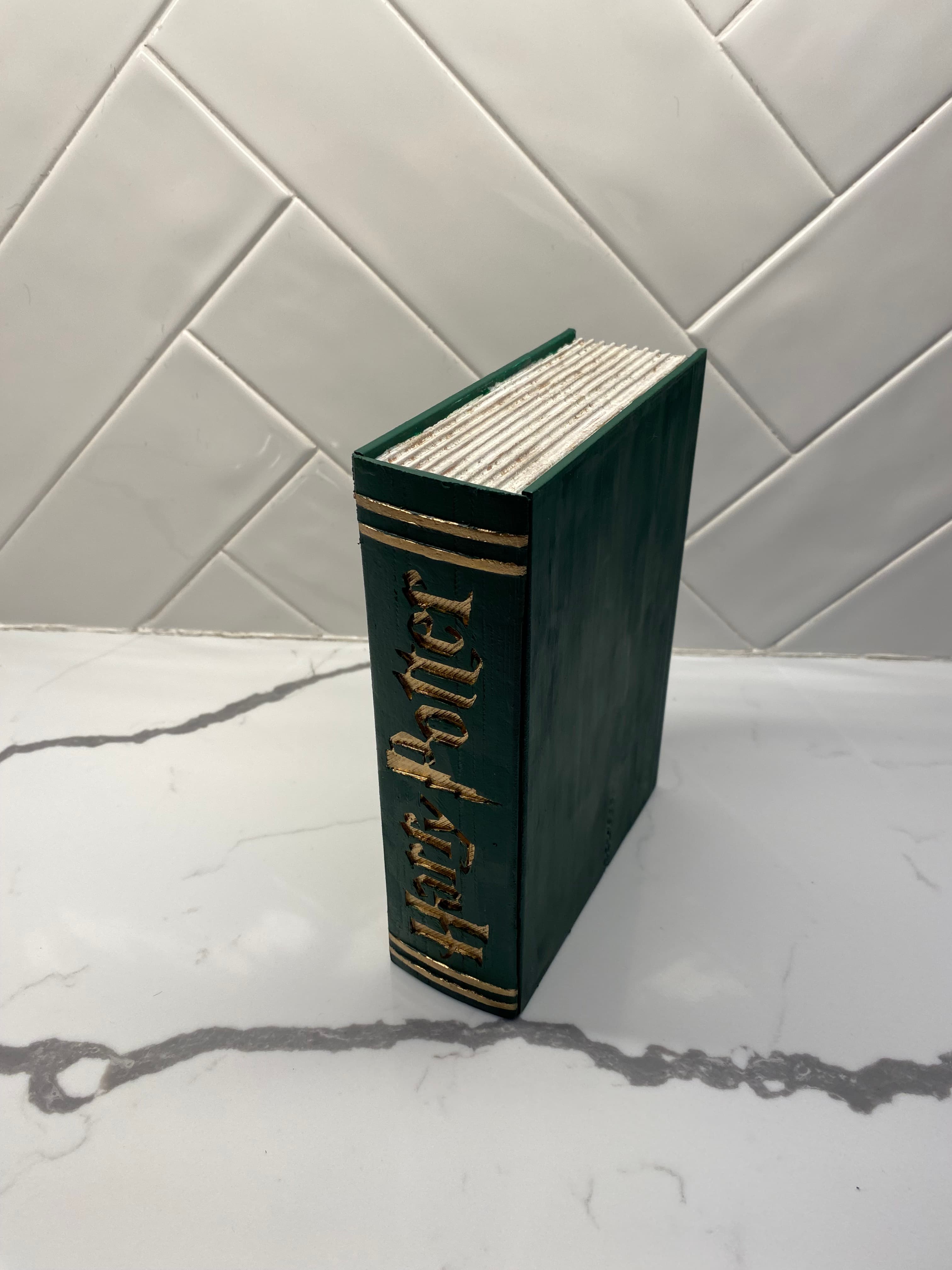 Secret book box (Harry Potter) 3d model