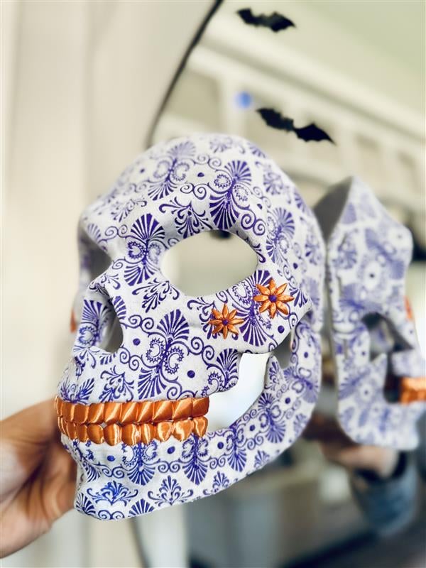 This model is stunning and I've received so many compliments on the final result. I couldn't get it printed in time for Halloween this year, but we'll have it for next year! The quality is incredible and the design is amazing to look at.
I used marble filament for the bone, purple for the inlays, and silk copper for the teeth and flowers. Love how it looks.
I printed this on my Creality K2 Plus and since it's a single tool-head machine, it took me over 83 hours to print this mask because of all the filament changes. Those filament changes were the worst part of this print, but that's my printer, not the model. I think I ended up wasting at least a spool of filament that was purged out over the course of it.
WORTH IT.