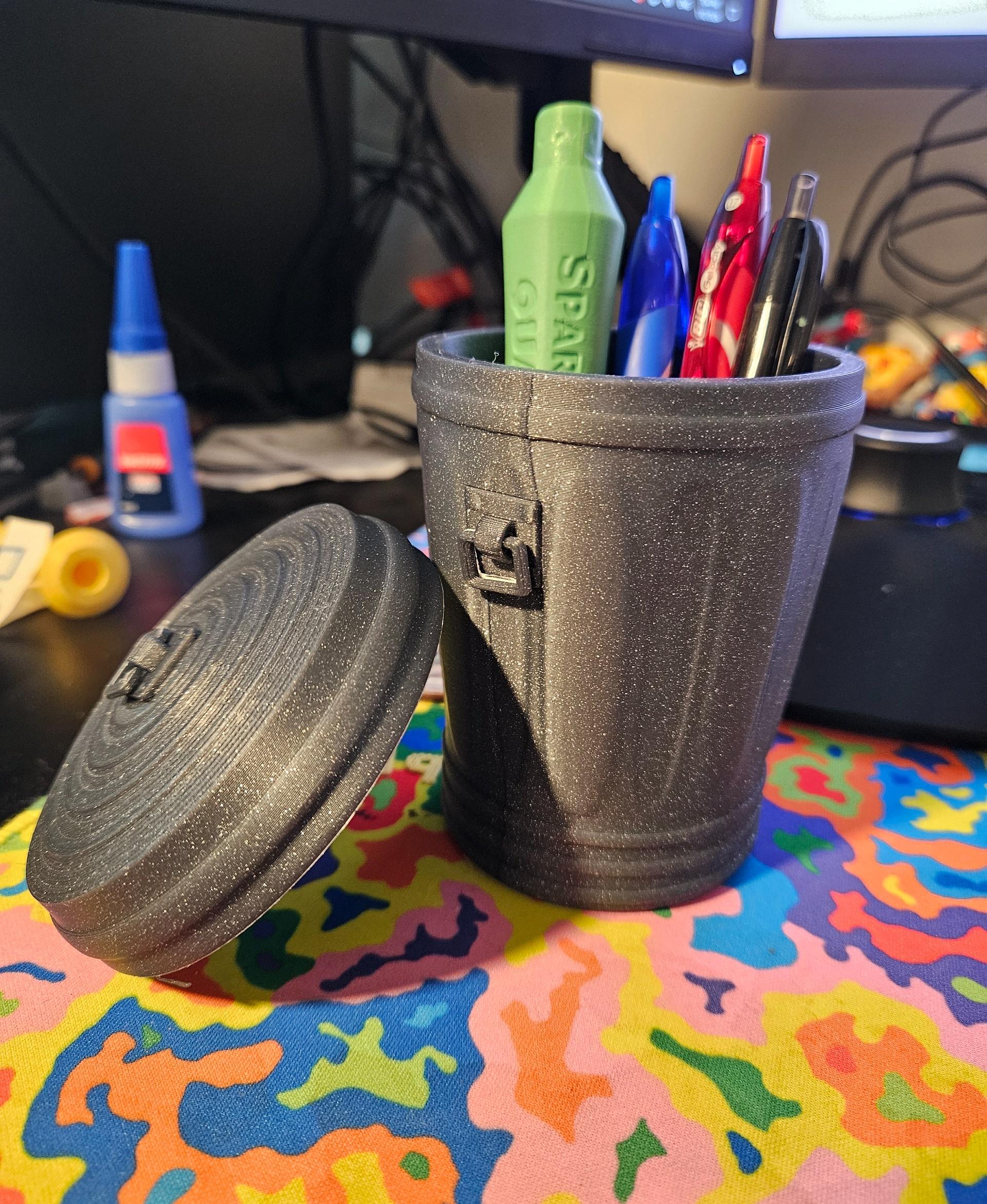 Trash Can - Printed at 50% scale. Lid fits perfectly but also is perfect for stationary at this size  - 3d model