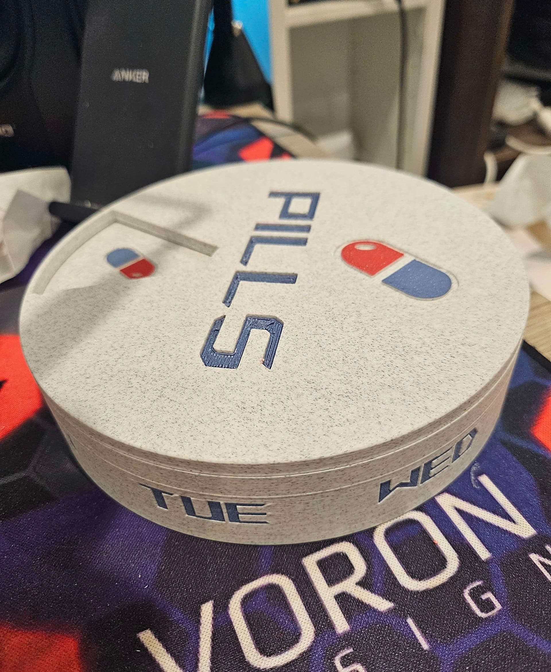 Great pill box - perfect for my needs. Thanks, Paul