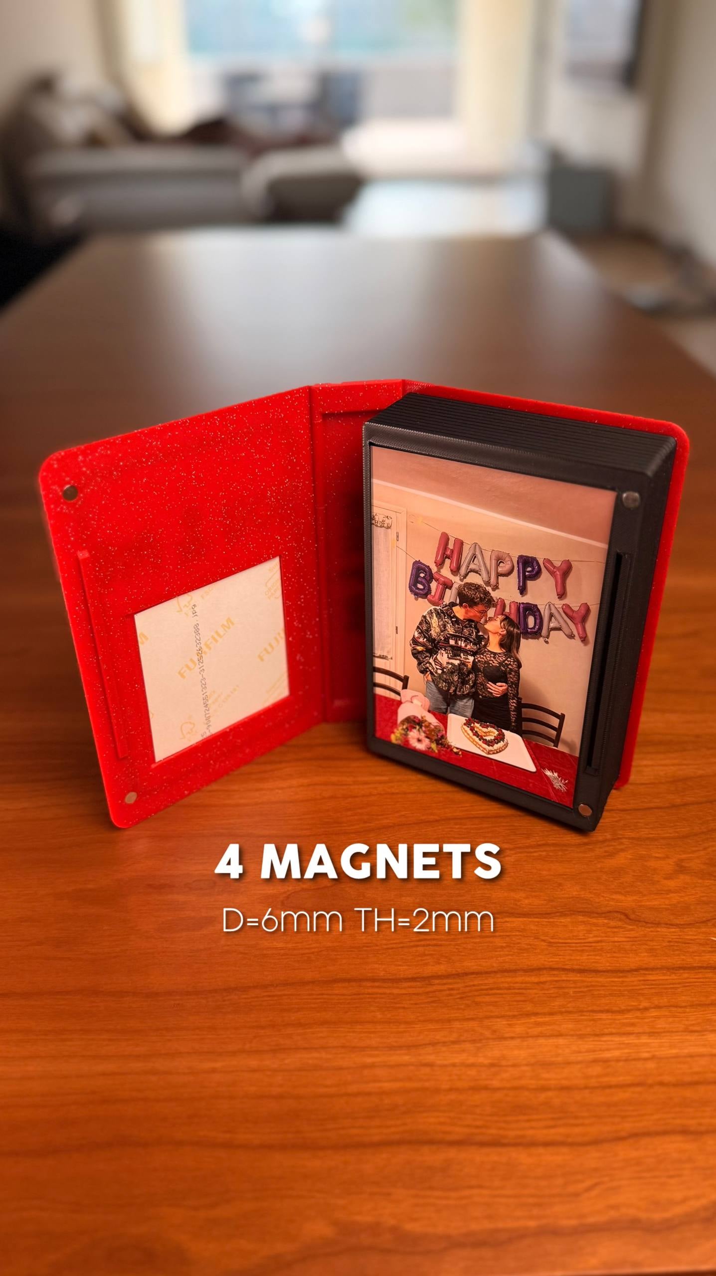LOVE BOOK | PHOTO ALBUM 3d model