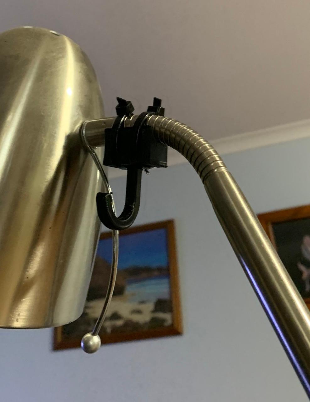 Zip Tie Hook - Hook to hang a drip ie salin, liquid medicine drip. - 3d model